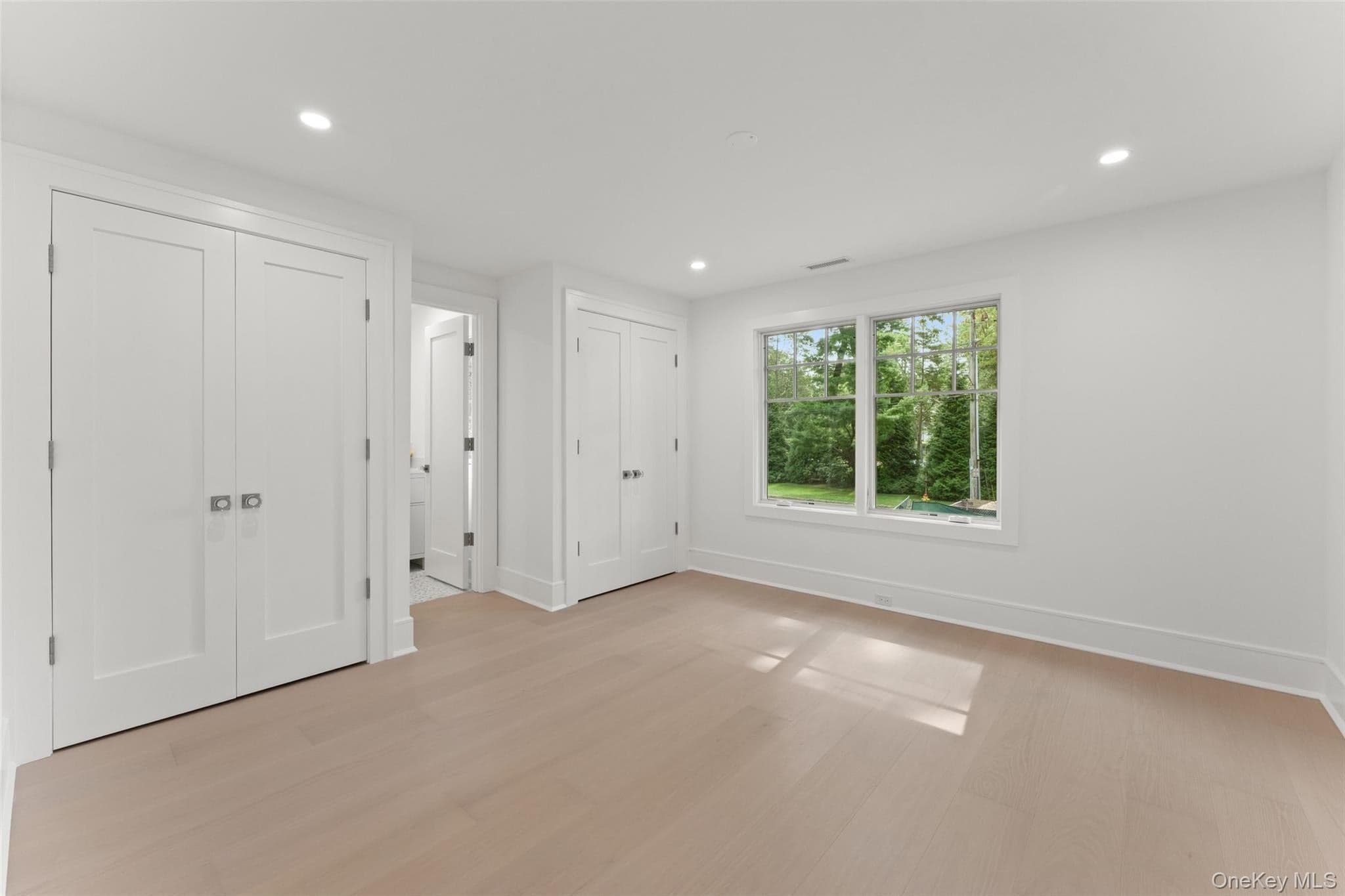 65 Fox Meadow Road thumbnail 29