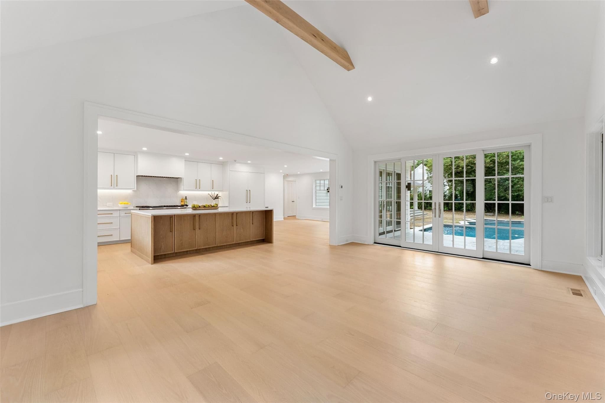 65 Fox Meadow Road thumbnail 7