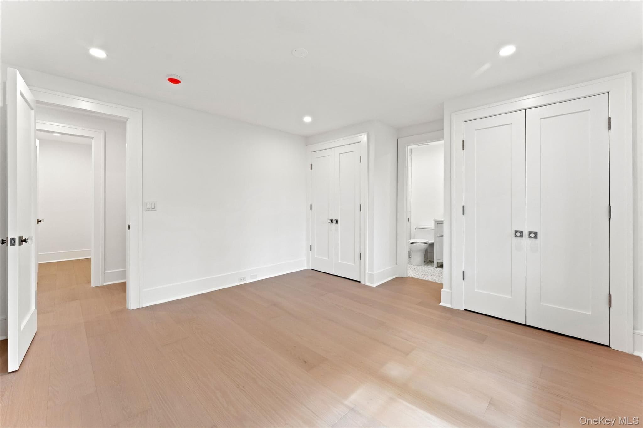 65 Fox Meadow Road thumbnail 27