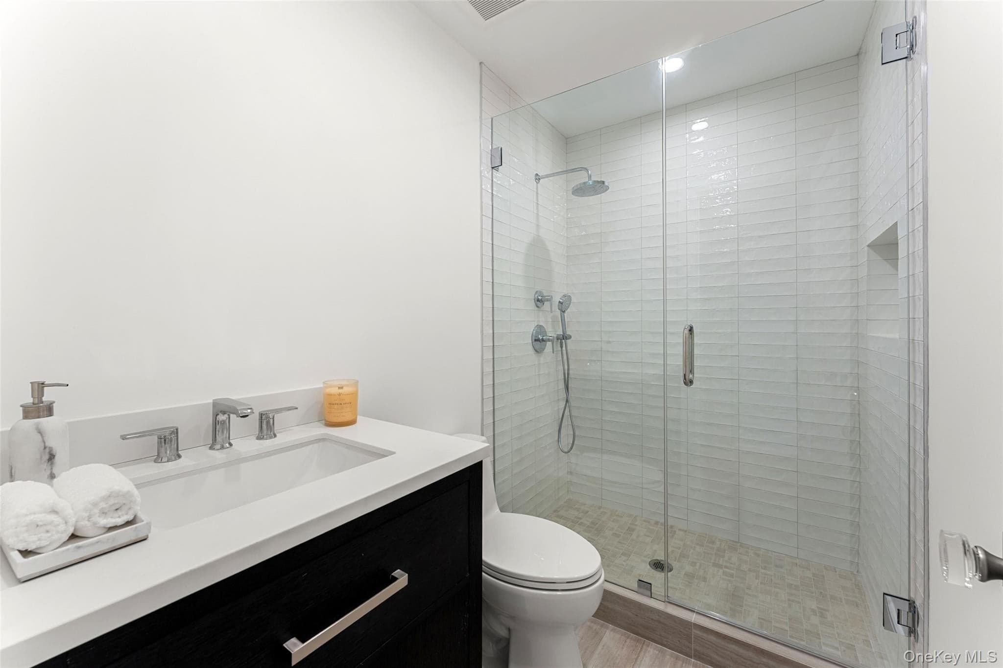 65 Fox Meadow Road thumbnail 24