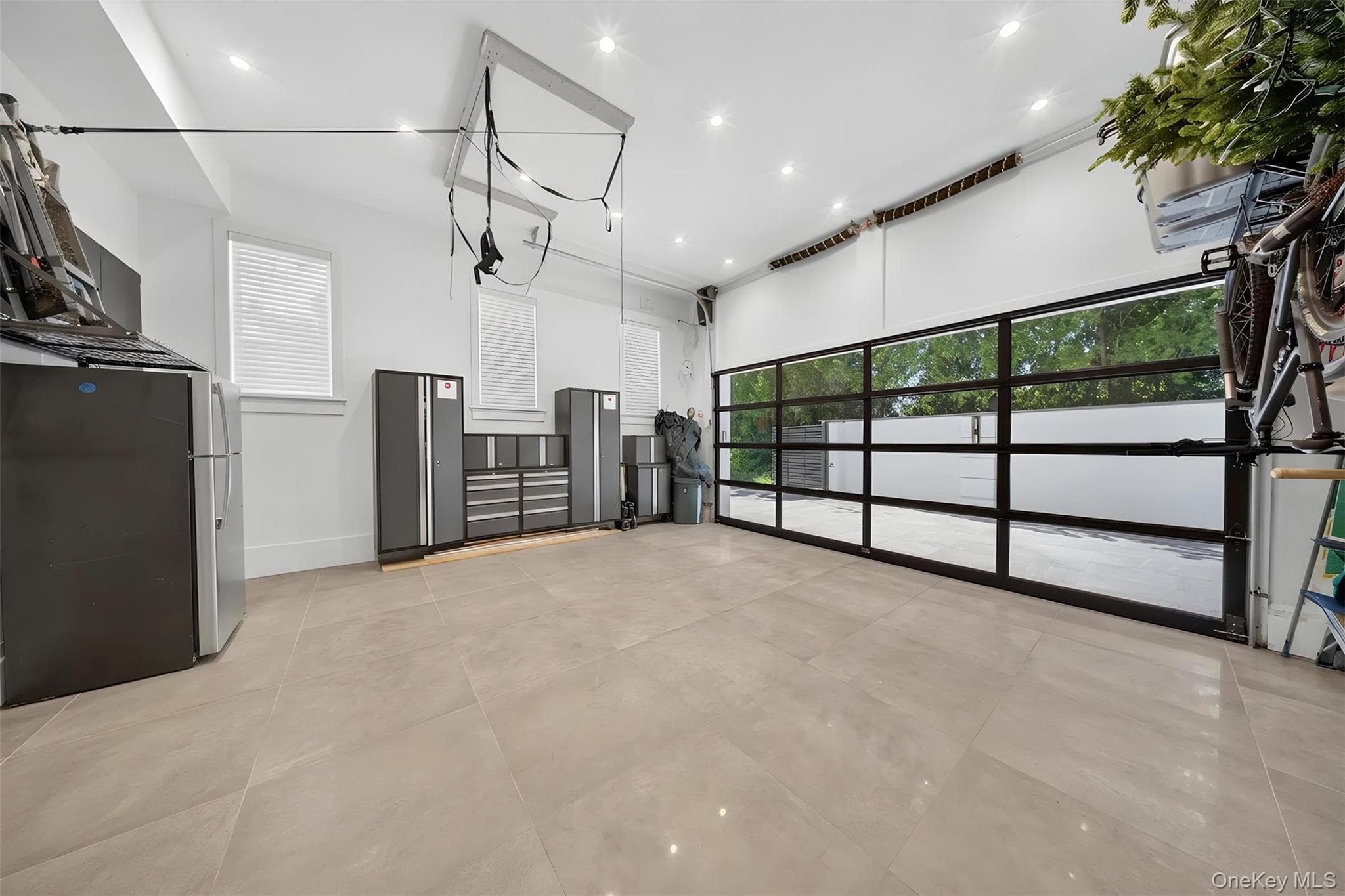 214-47 33rd Avenue thumbnail 46