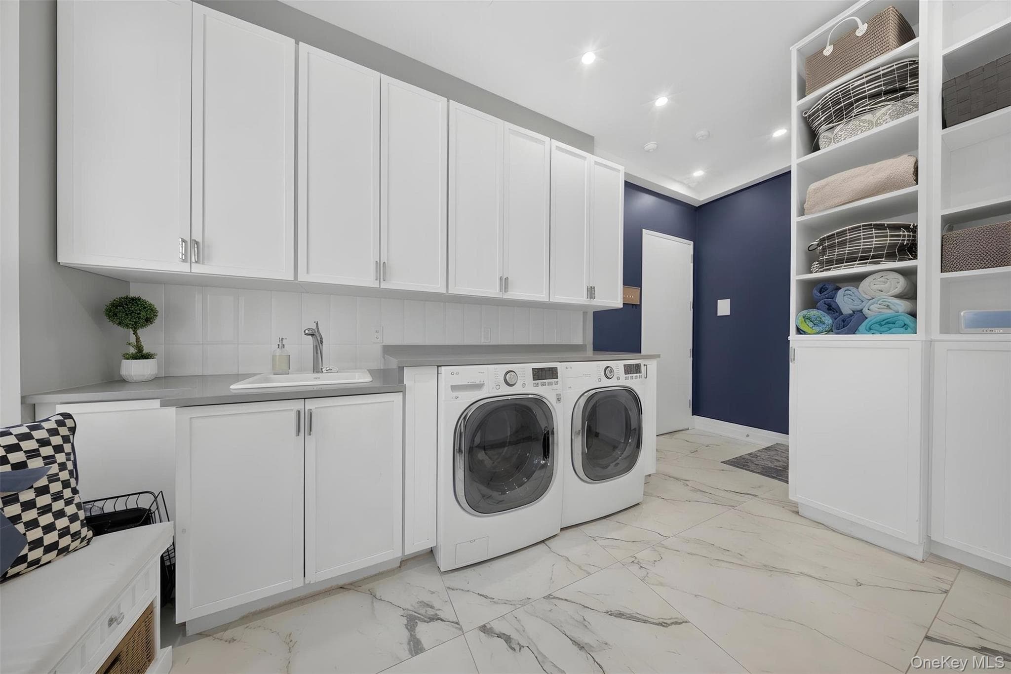 214-47 33rd Avenue thumbnail 20