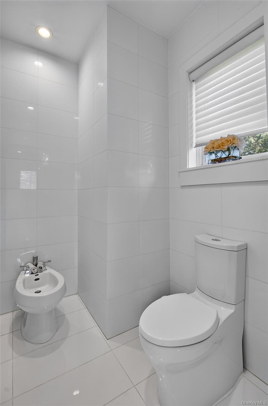 214-47 33rd Avenue thumbnail 24