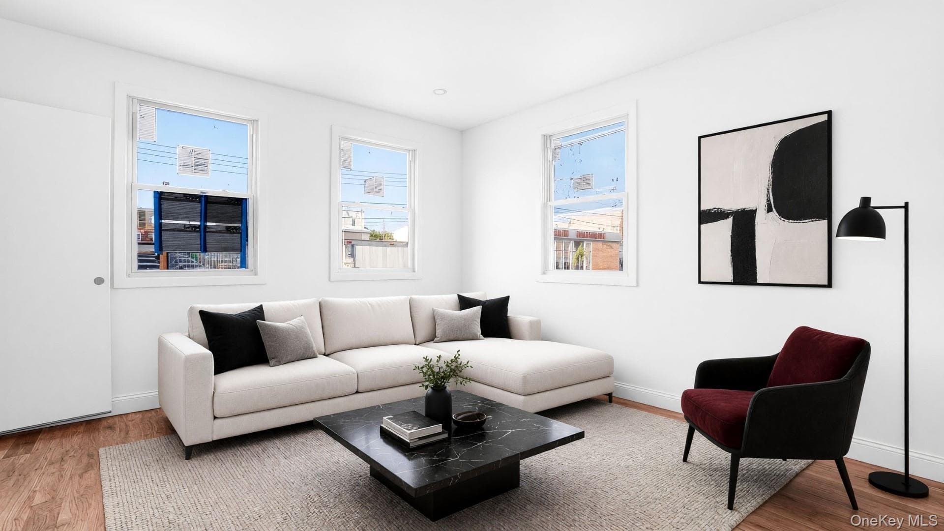 1148 E 211th Street thumbnail 2