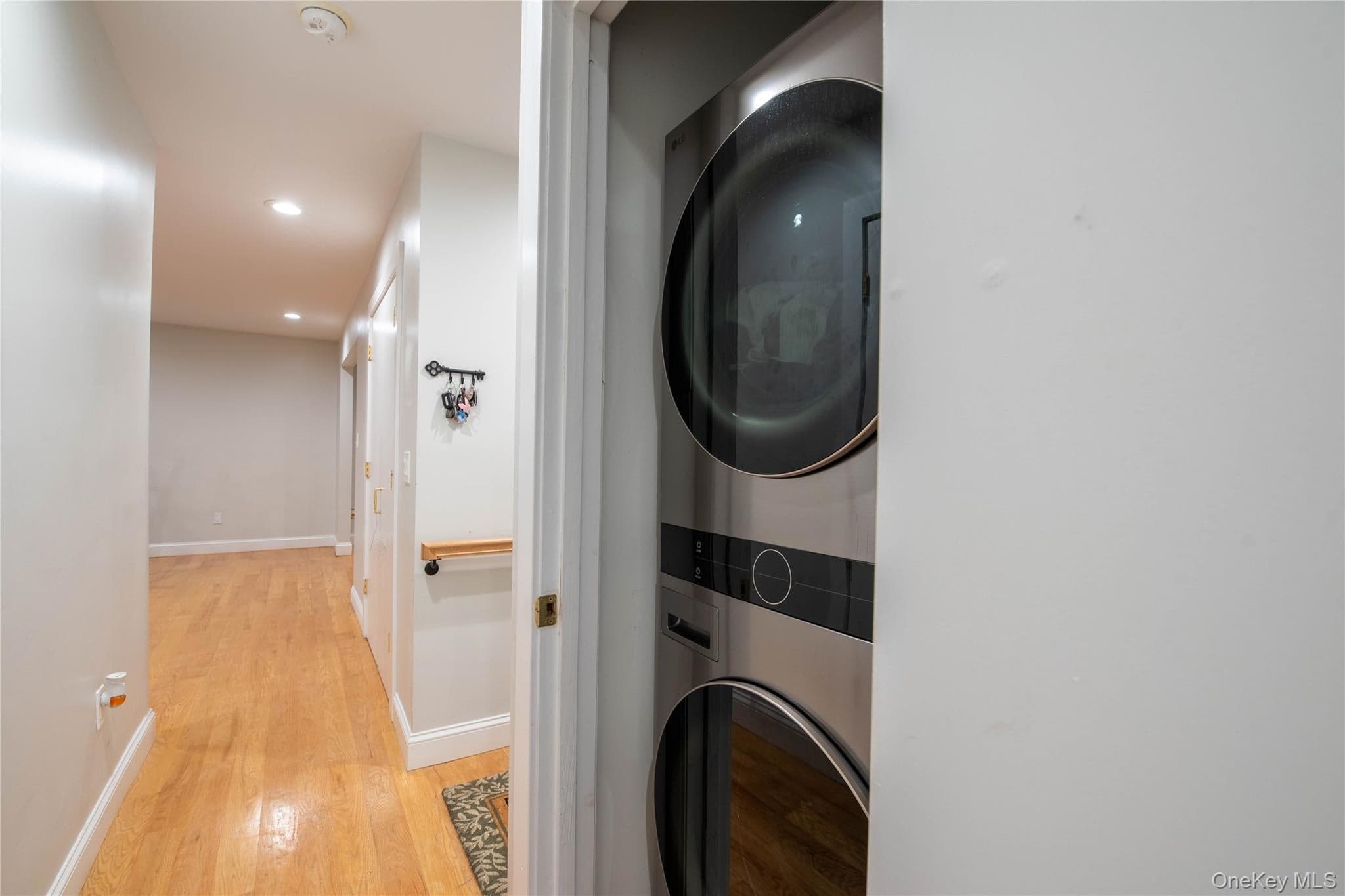 47 Lincoln Terrace thumbnail 15