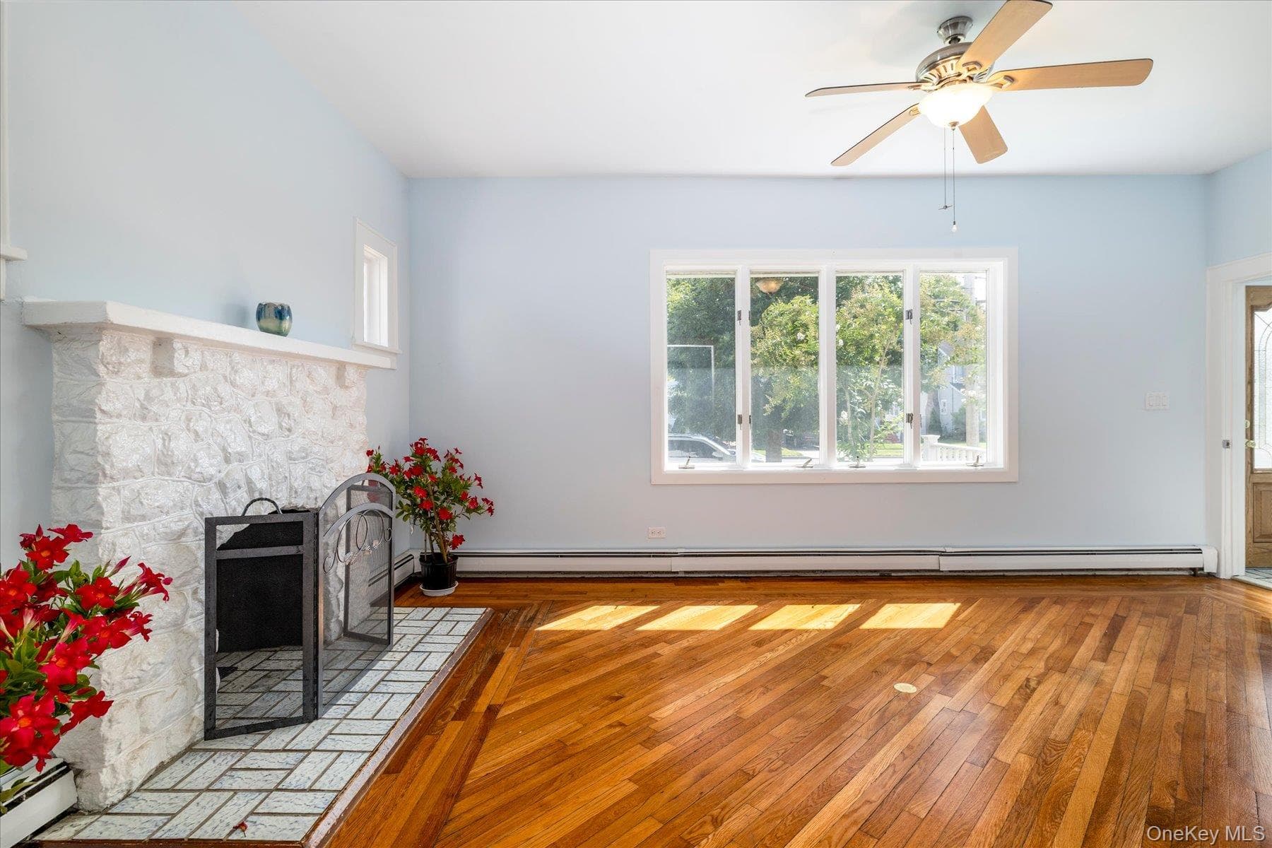 48 W Windsor Parkway thumbnail 12