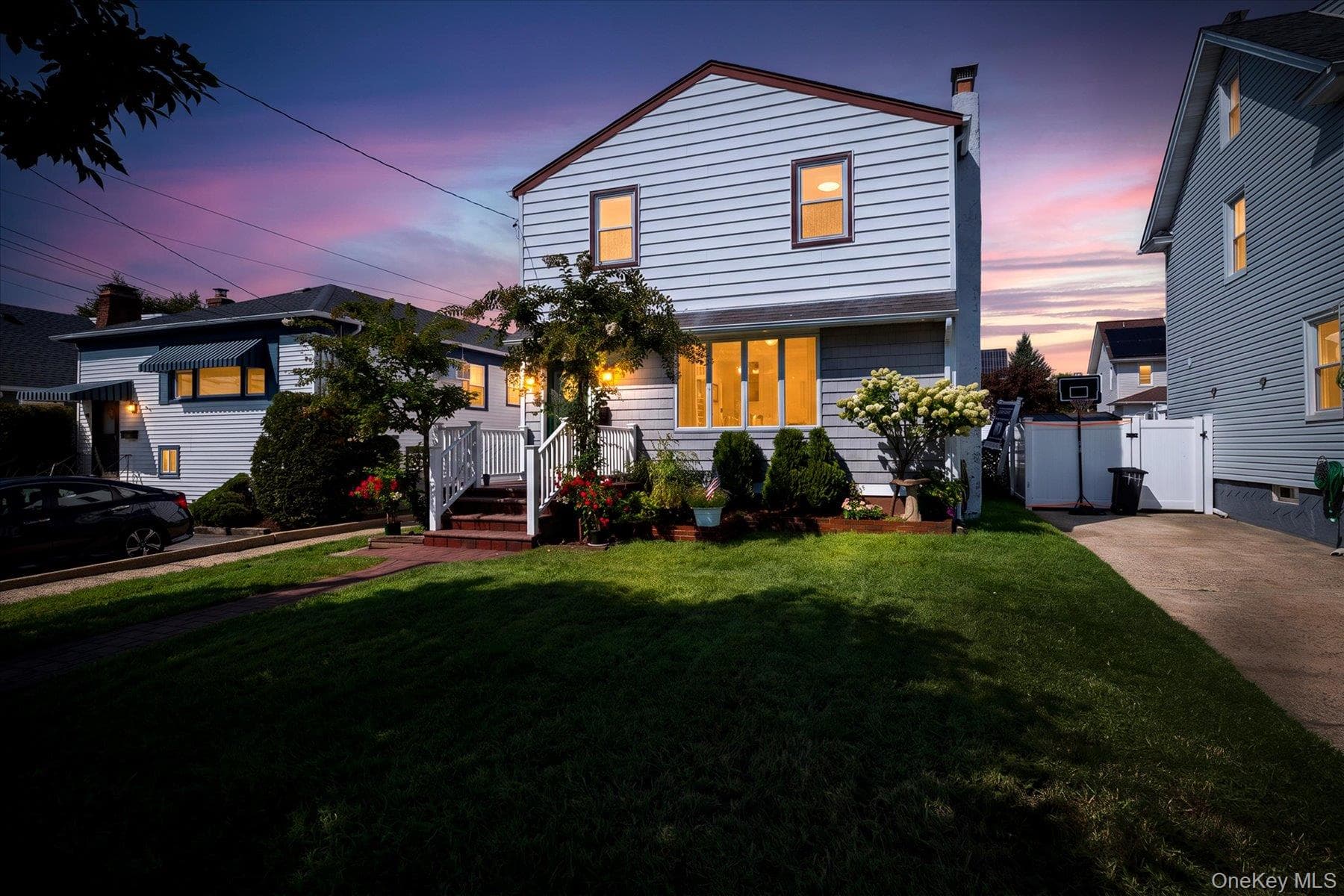 48 W Windsor Parkway photo 1