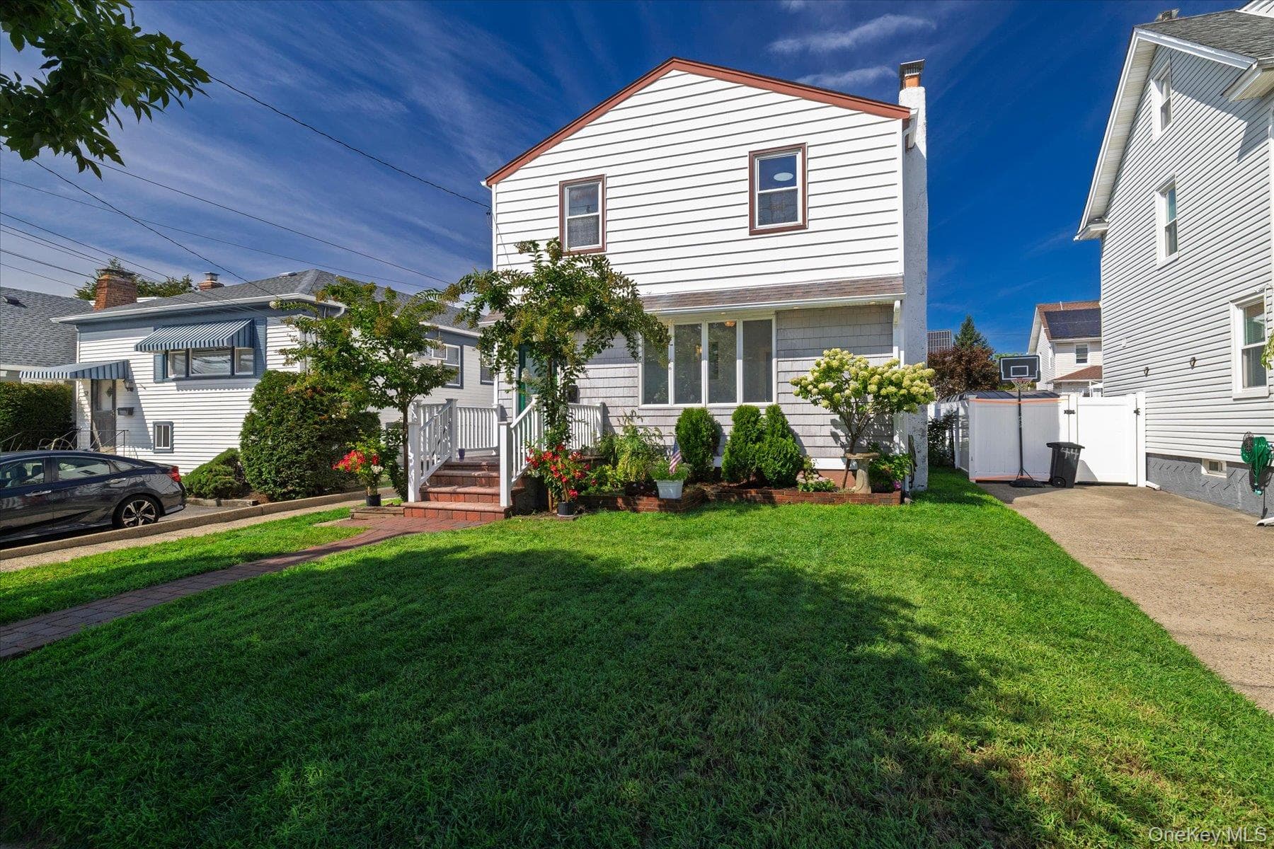 48 W Windsor Parkway thumbnail 2