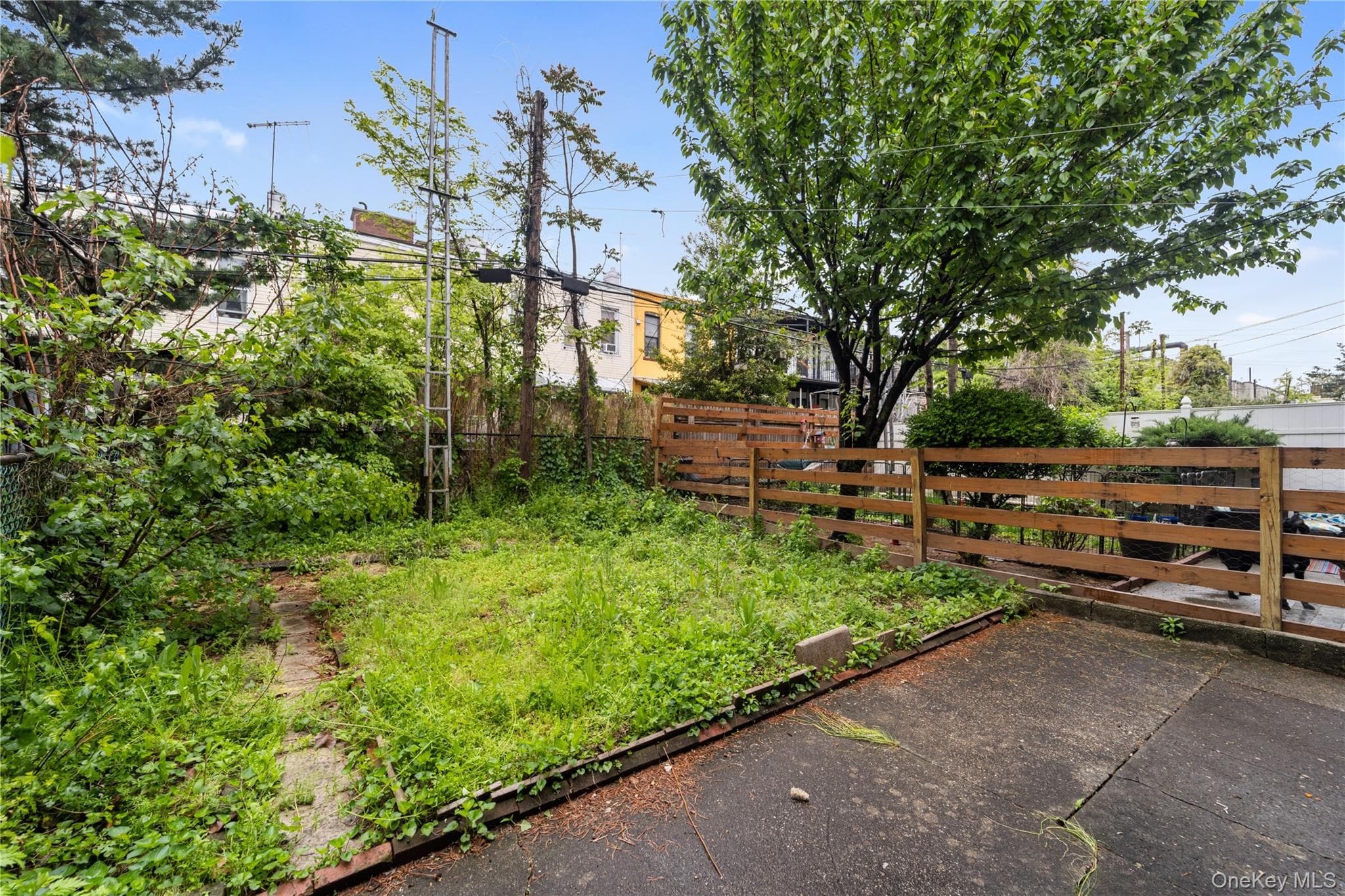 60-77 69th Avenue thumbnail 36