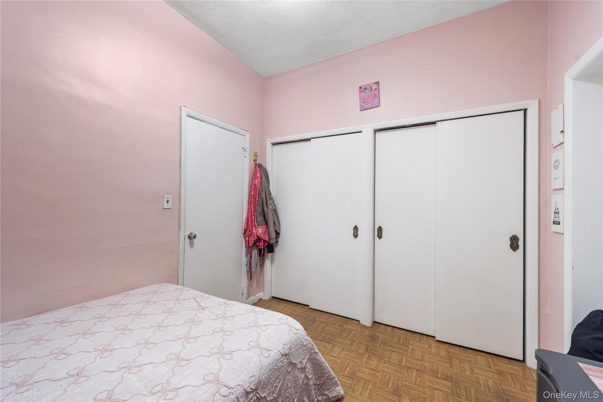 60-77 69th Avenue thumbnail 34