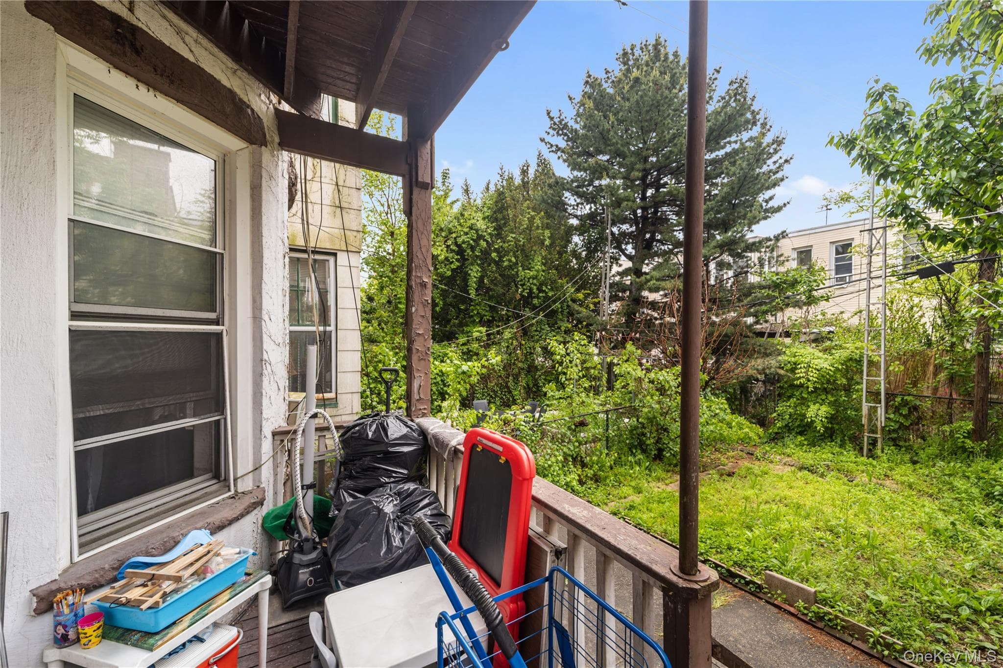 60-77 69th Avenue thumbnail 16