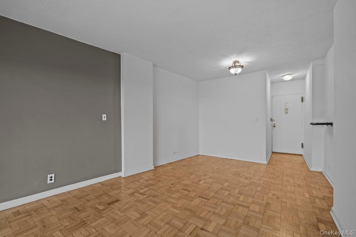 2400 Johnson Avenue Unit: 2F thumbnail 7