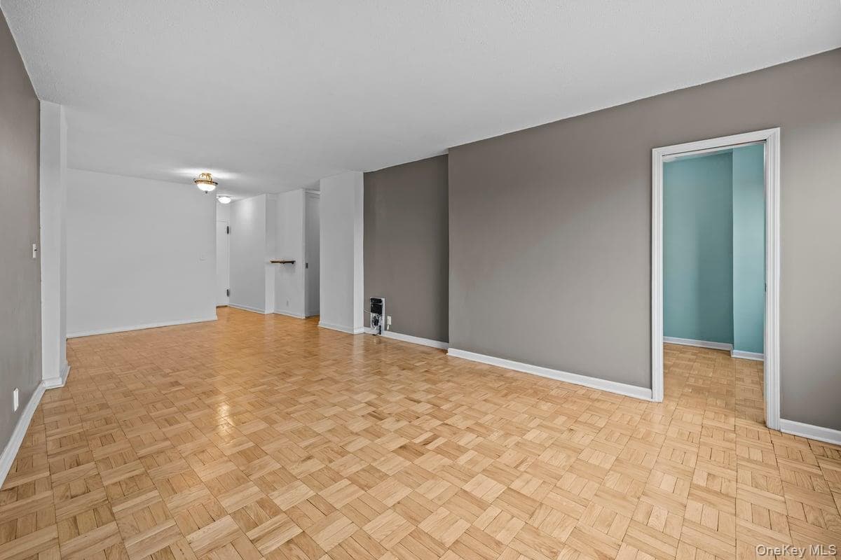 2400 Johnson Avenue Unit: 2F thumbnail 6