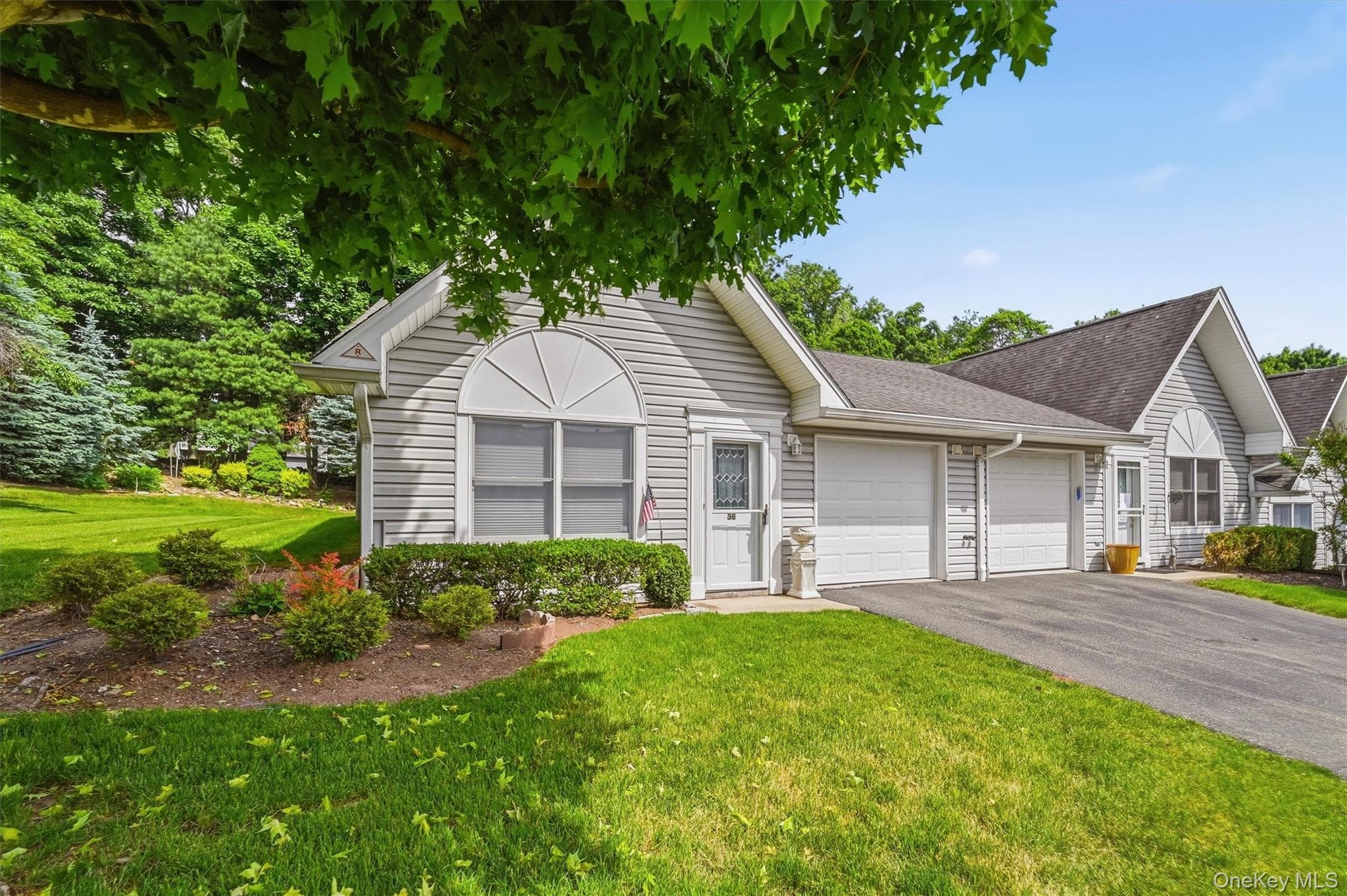 36 Windsor Circle Unit: D1, New City