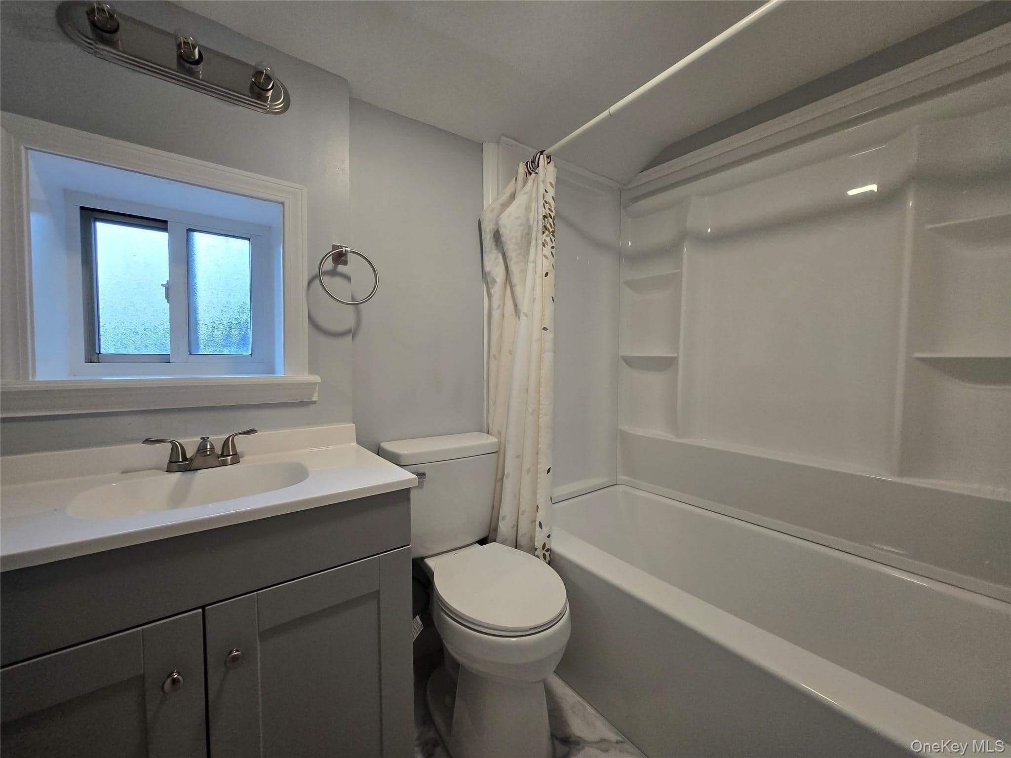 21 Fair Avenue thumbnail 19