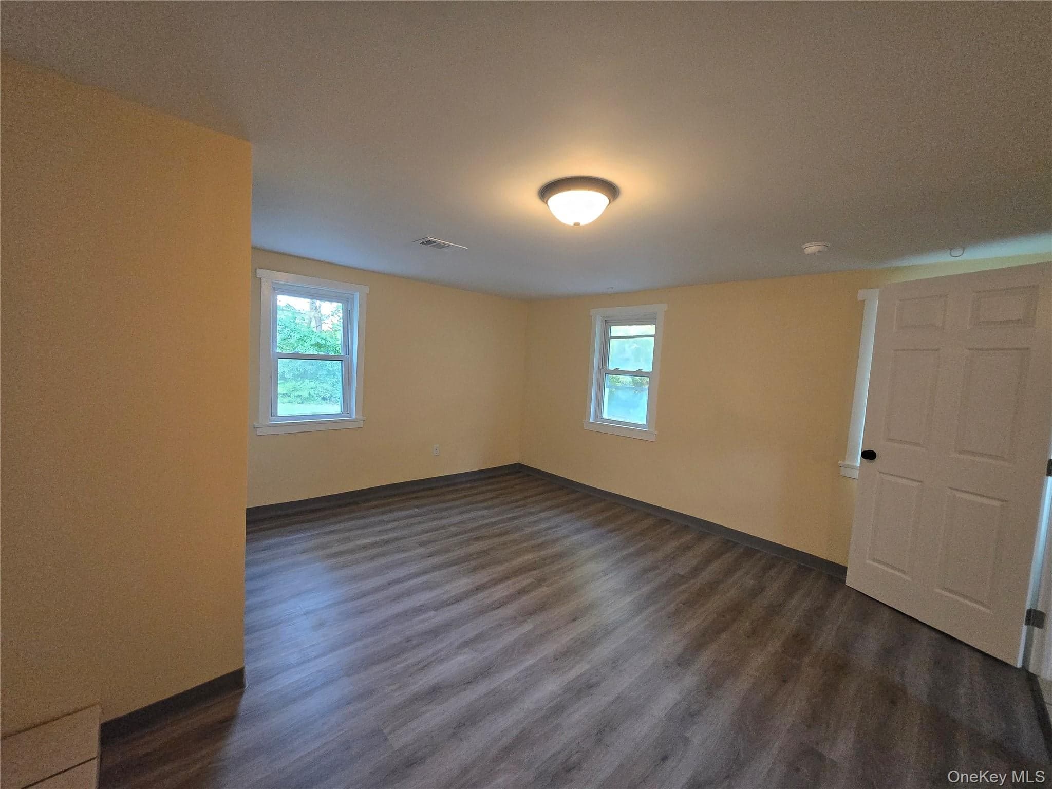 21 Fair Avenue thumbnail 3