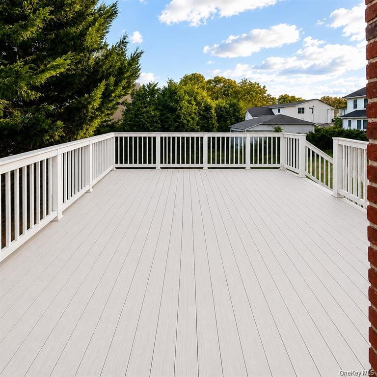324 Buckingham Road thumbnail 14