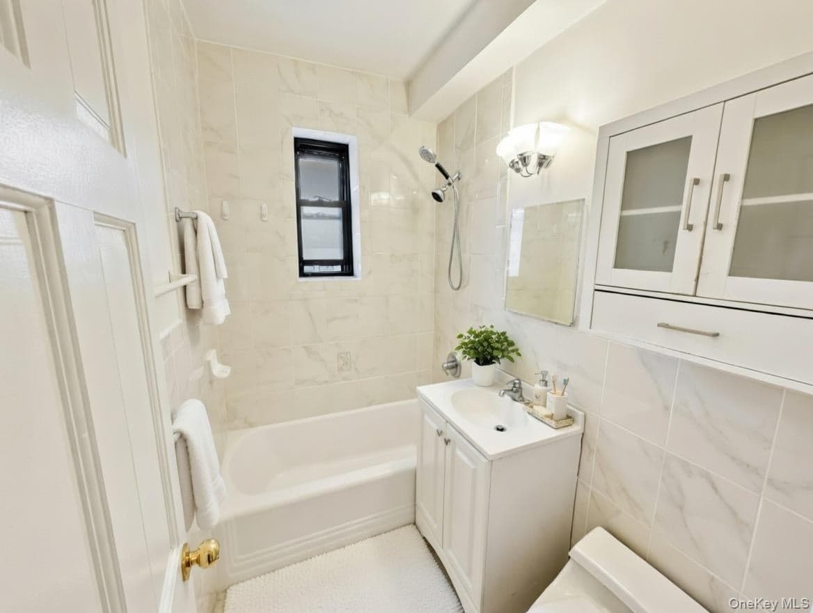 22-08 76th Street Unit: A3 thumbnail 3