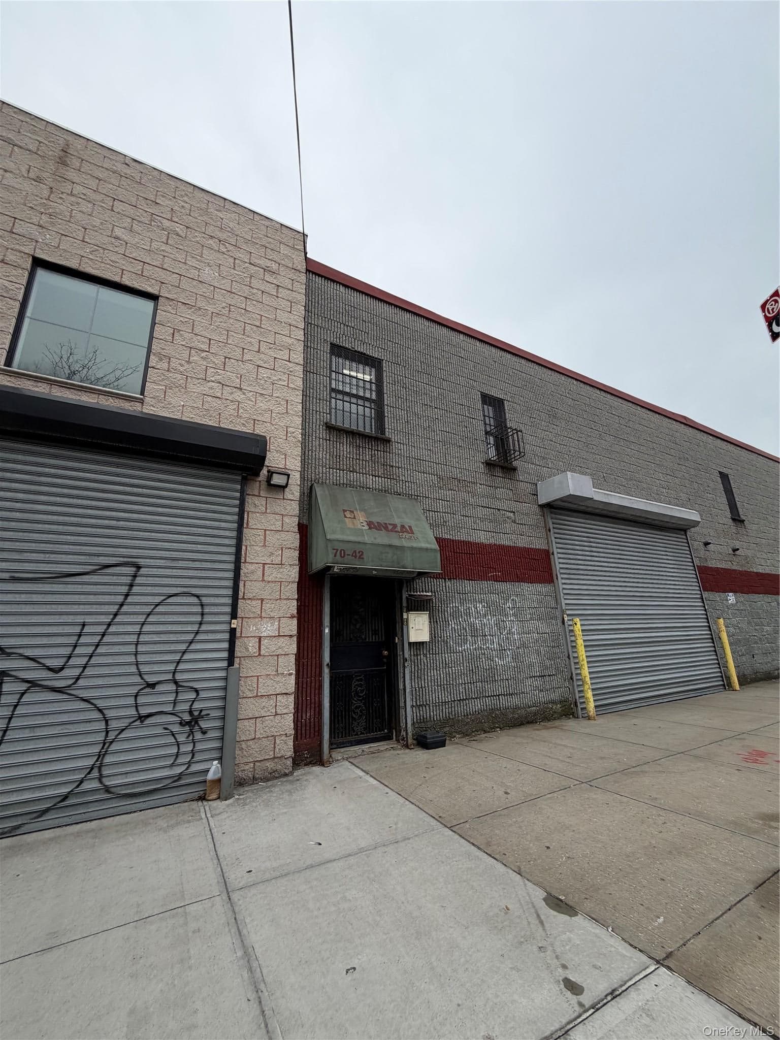 70-42 48th Avenue thumbnail 2