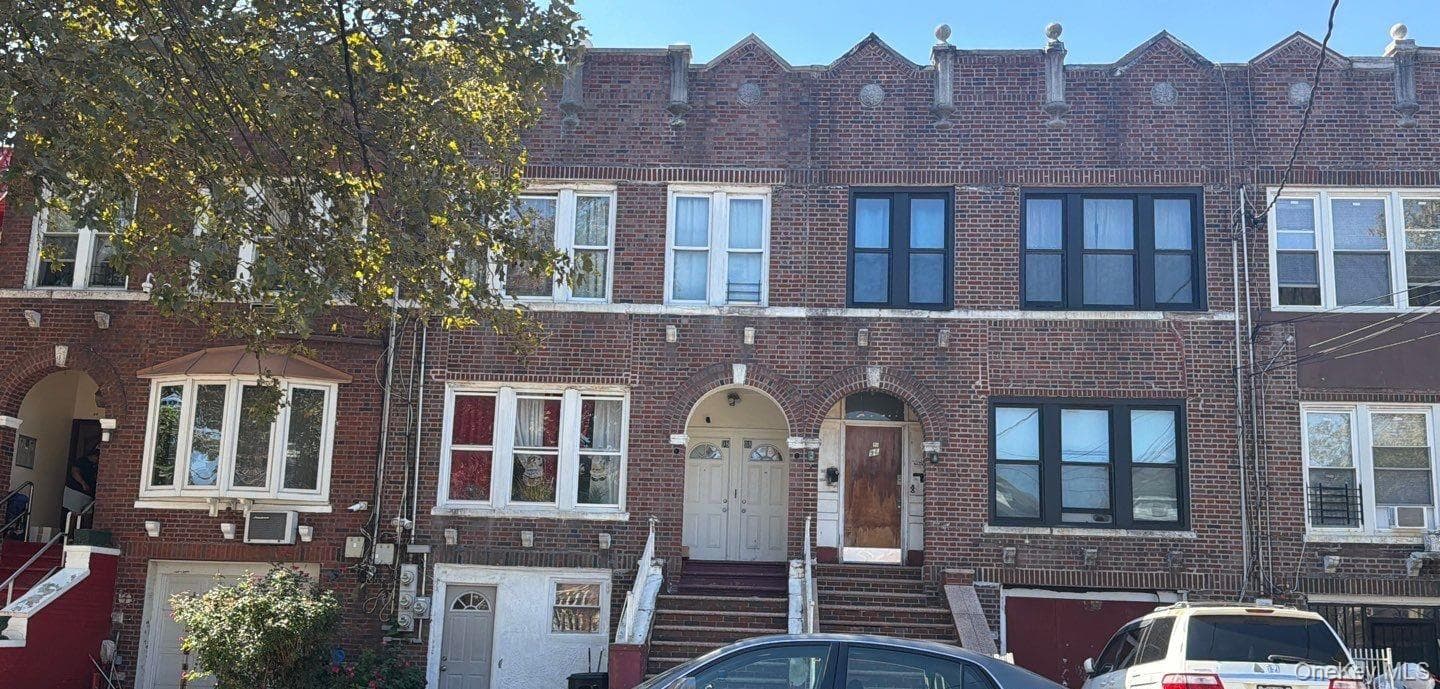 98 E 56th Street thumbnail 2