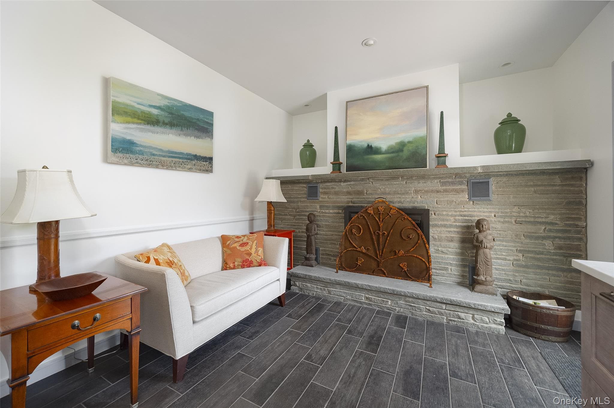 62 Frost Road thumbnail 12