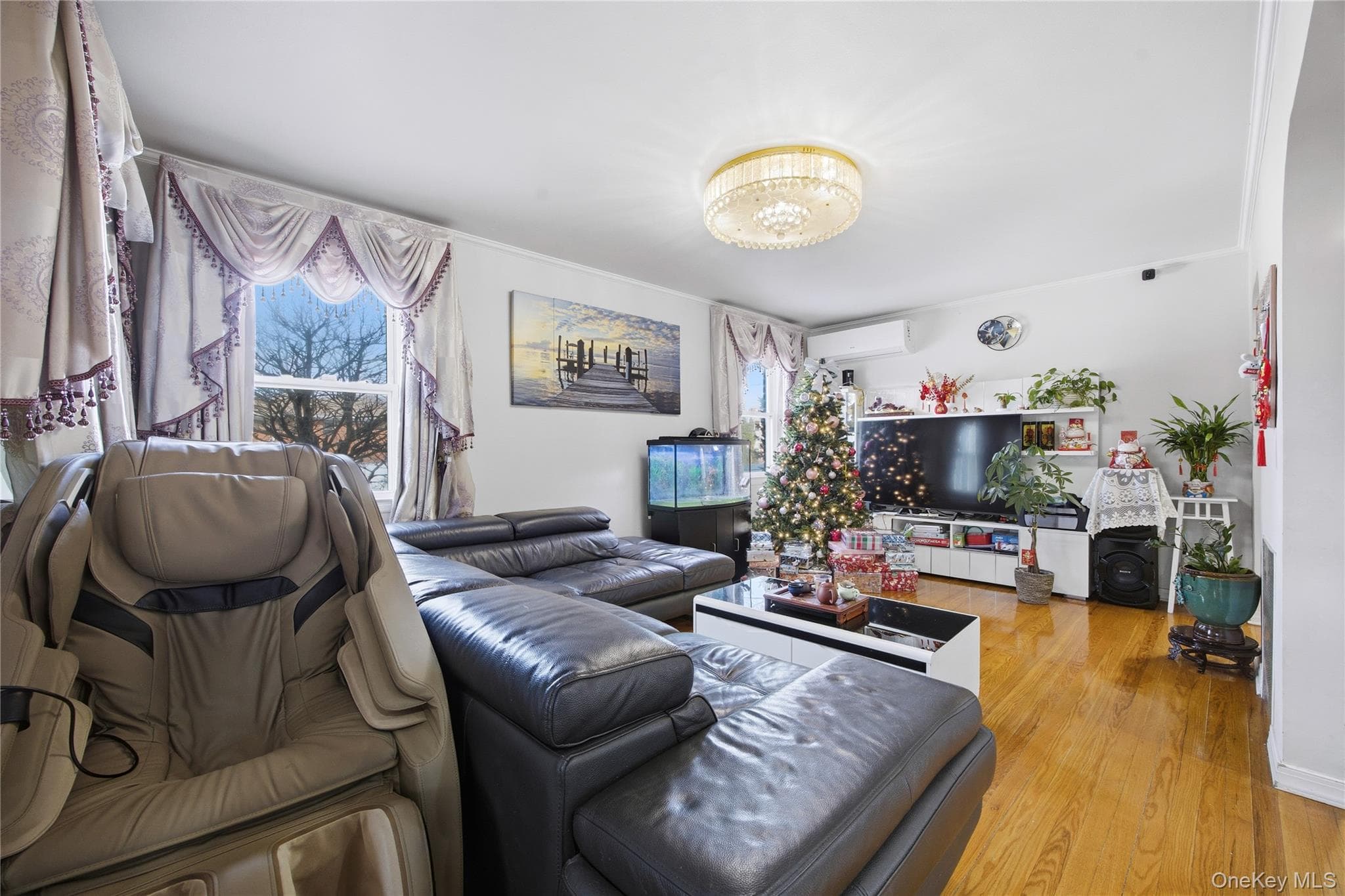 32-03 Clearview Expressway thumbnail 3