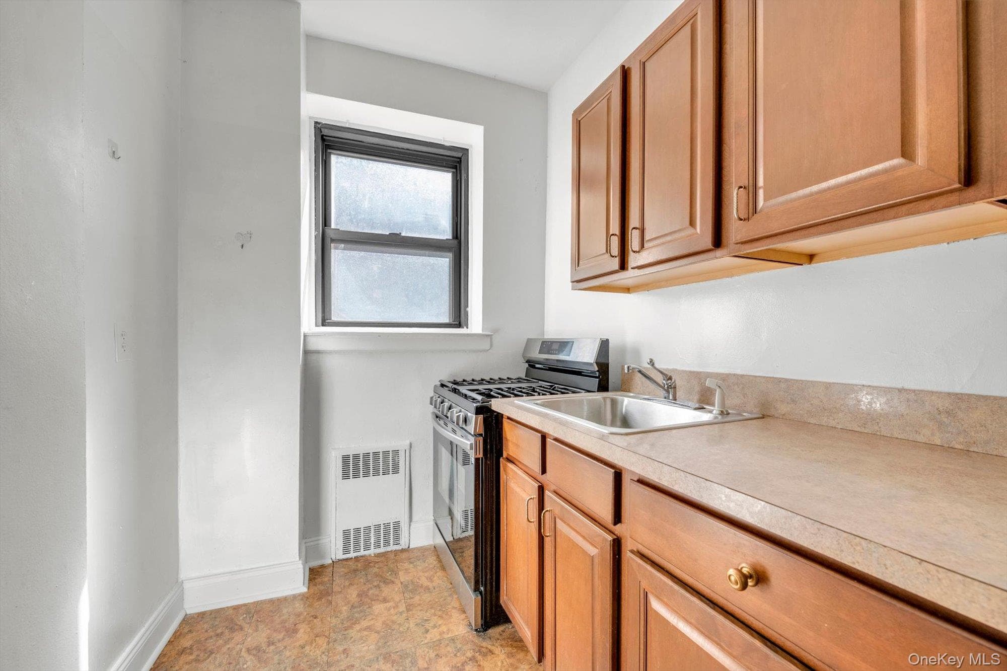 112-25 34 Avenue Unit: H thumbnail 8
