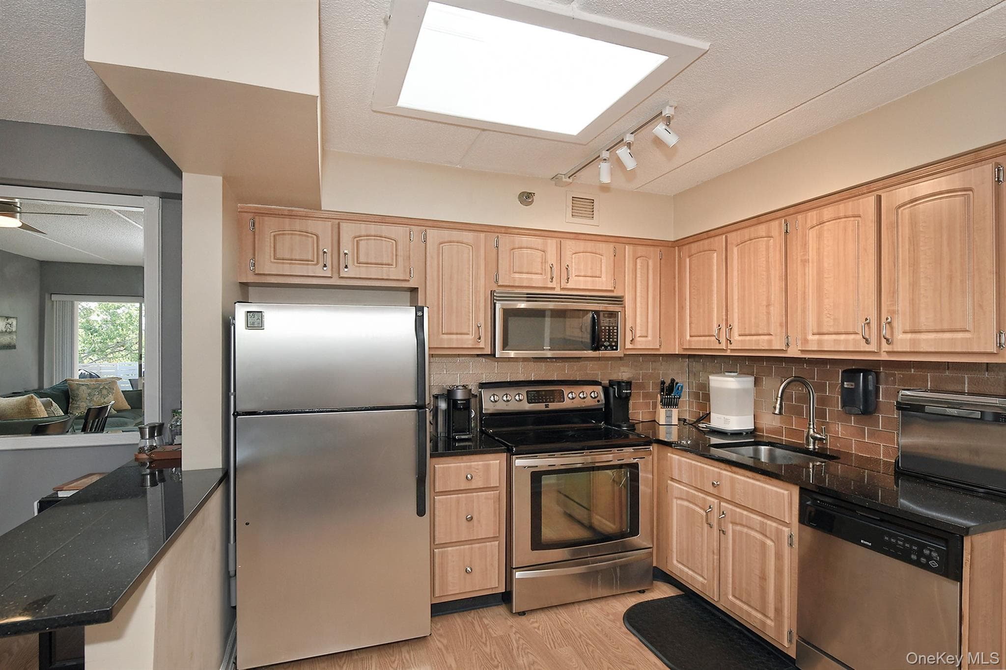 205 Mineola Boulevard Unit: 5I thumbnail 21