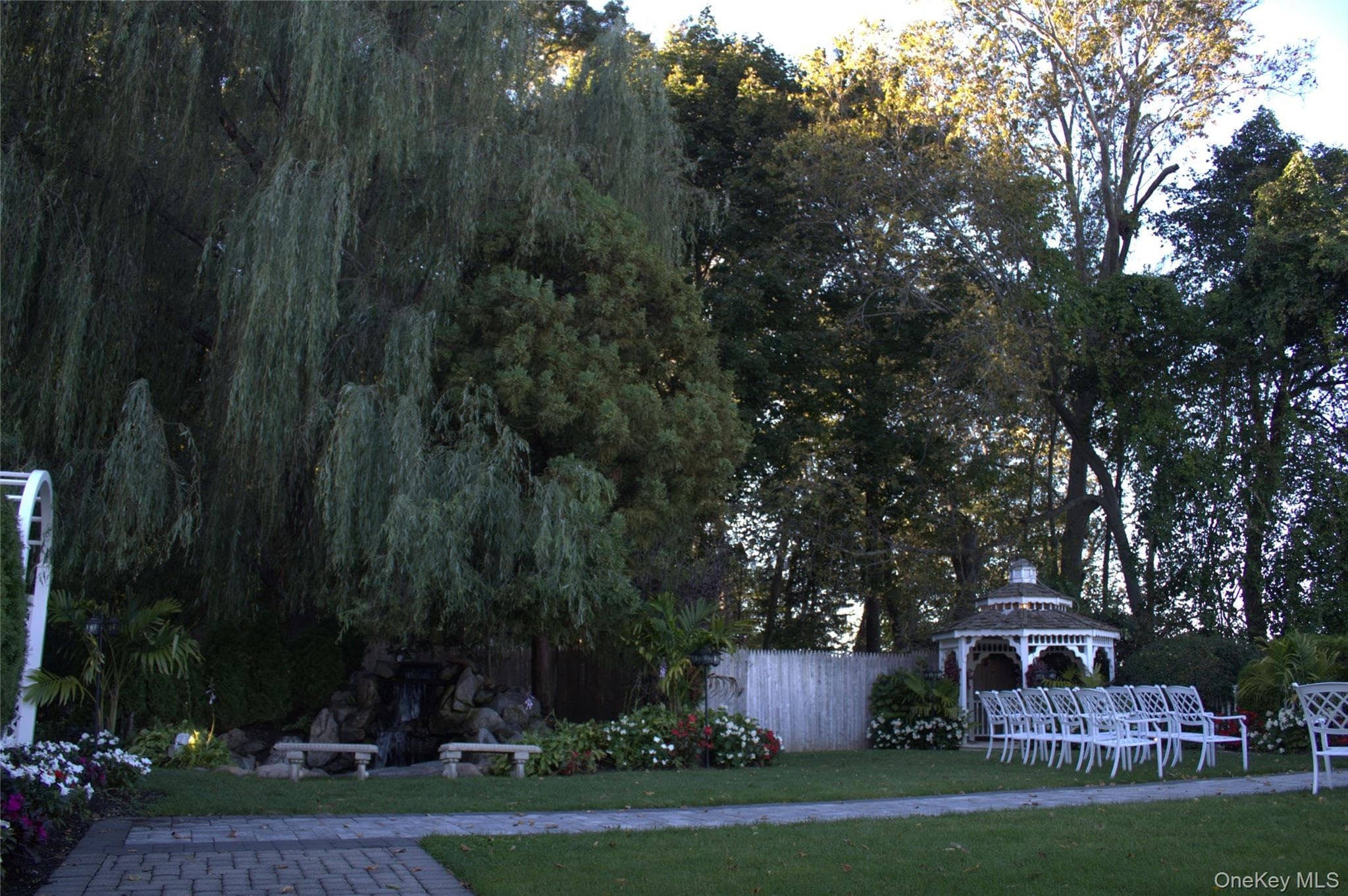 161 Rose Drive thumbnail 5