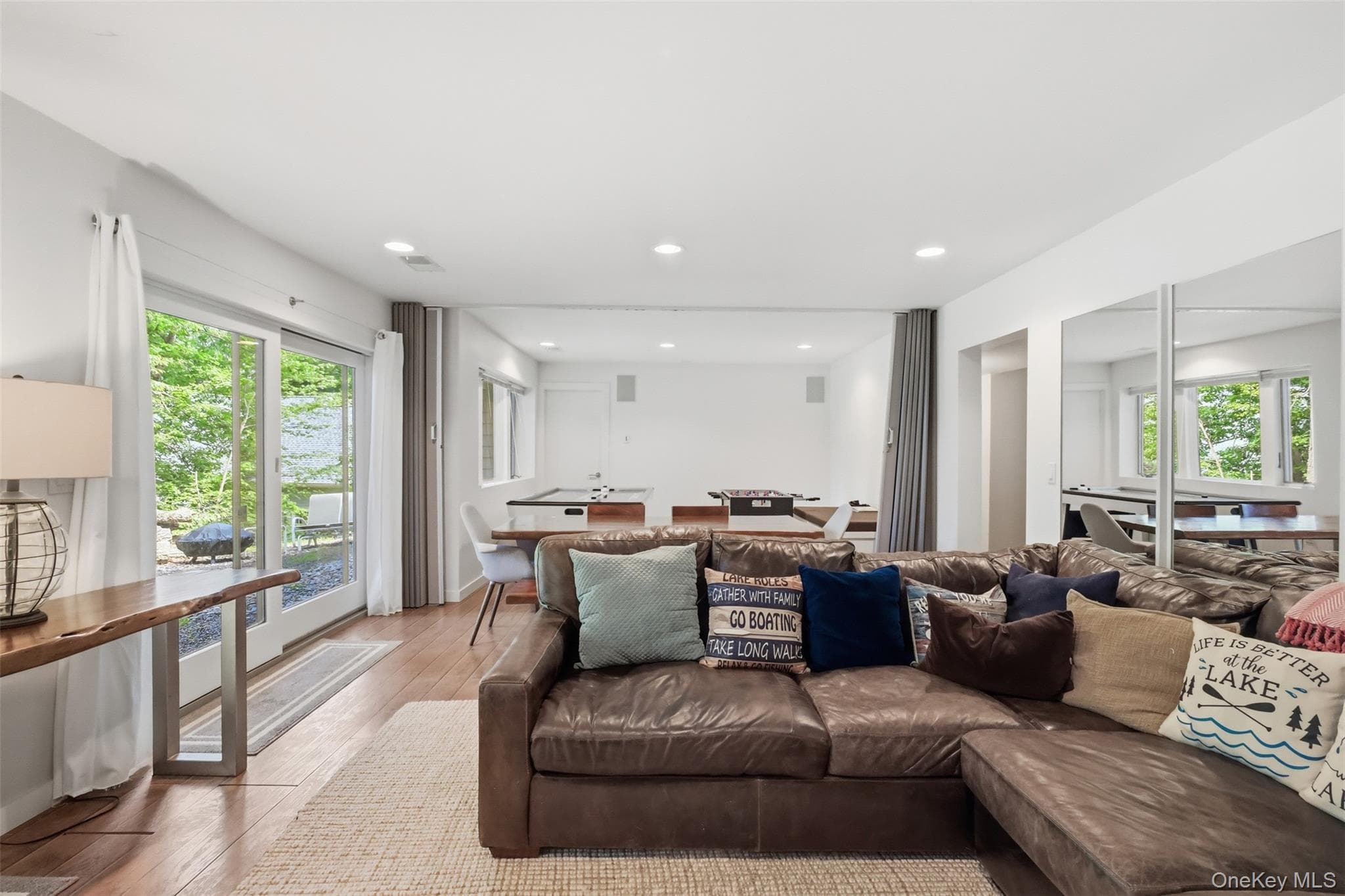 128 Broadmoor Drive thumbnail 21