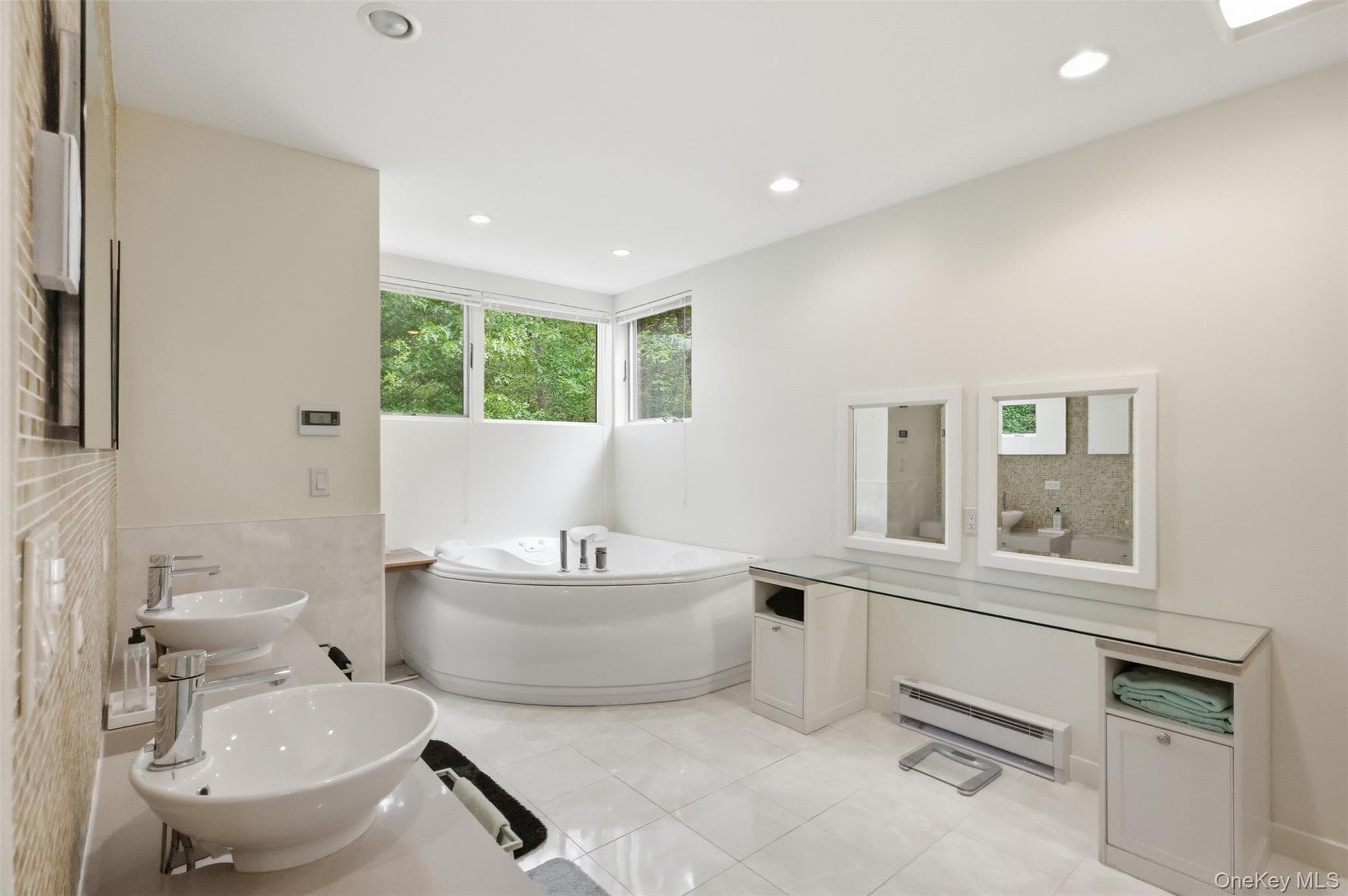 128 Broadmoor Drive thumbnail 43