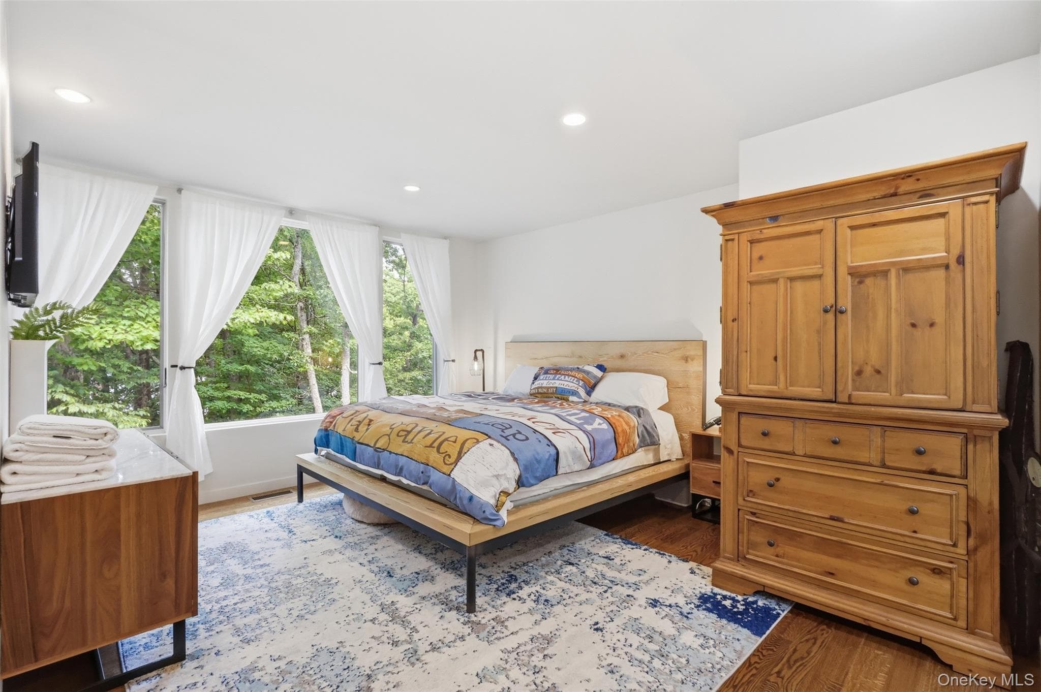 128 Broadmoor Drive thumbnail 33