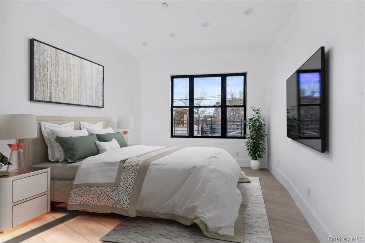 953 Tilden Street thumbnail 6