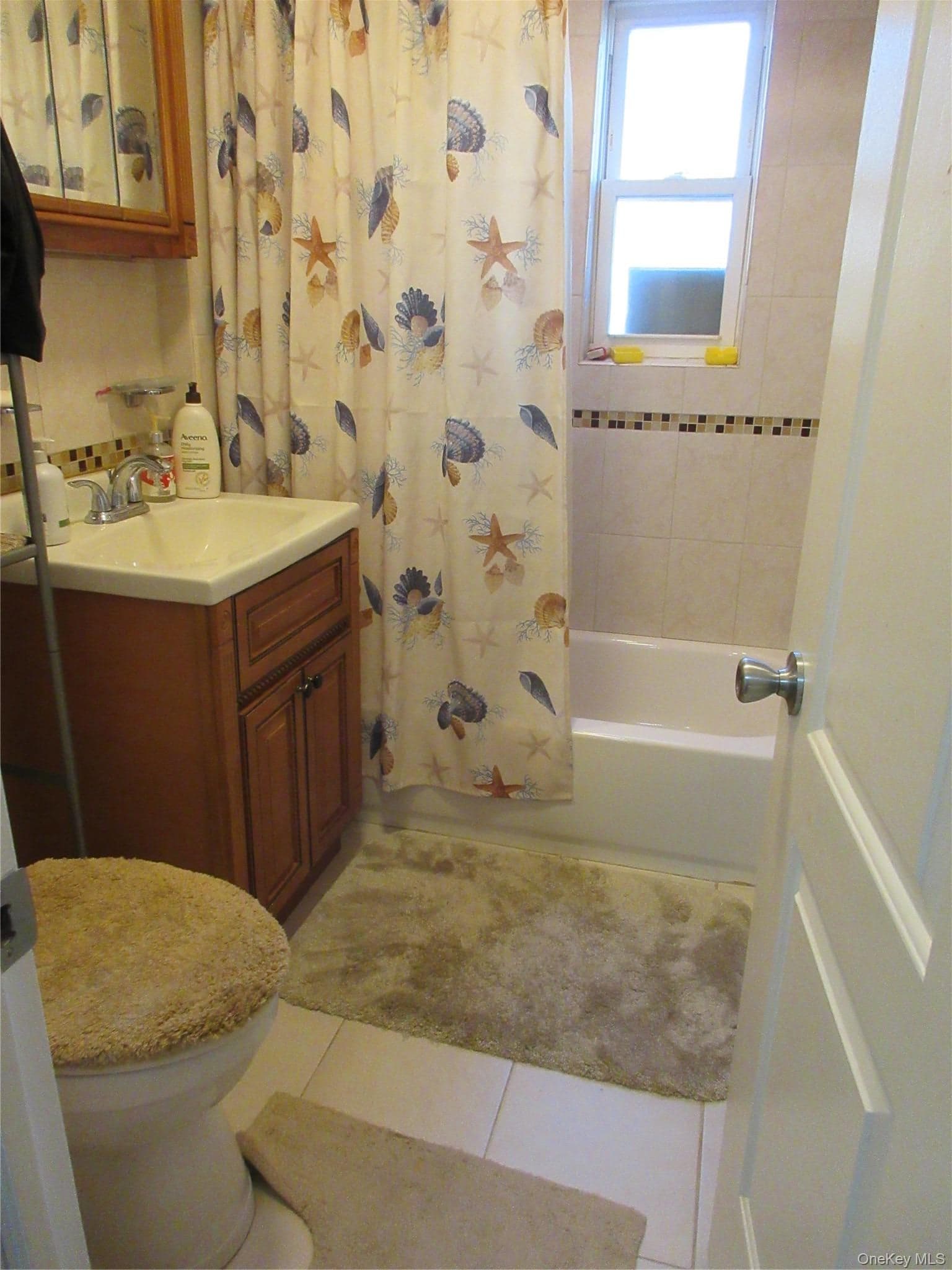 3228 Tenbroeck Avenue thumbnail 8