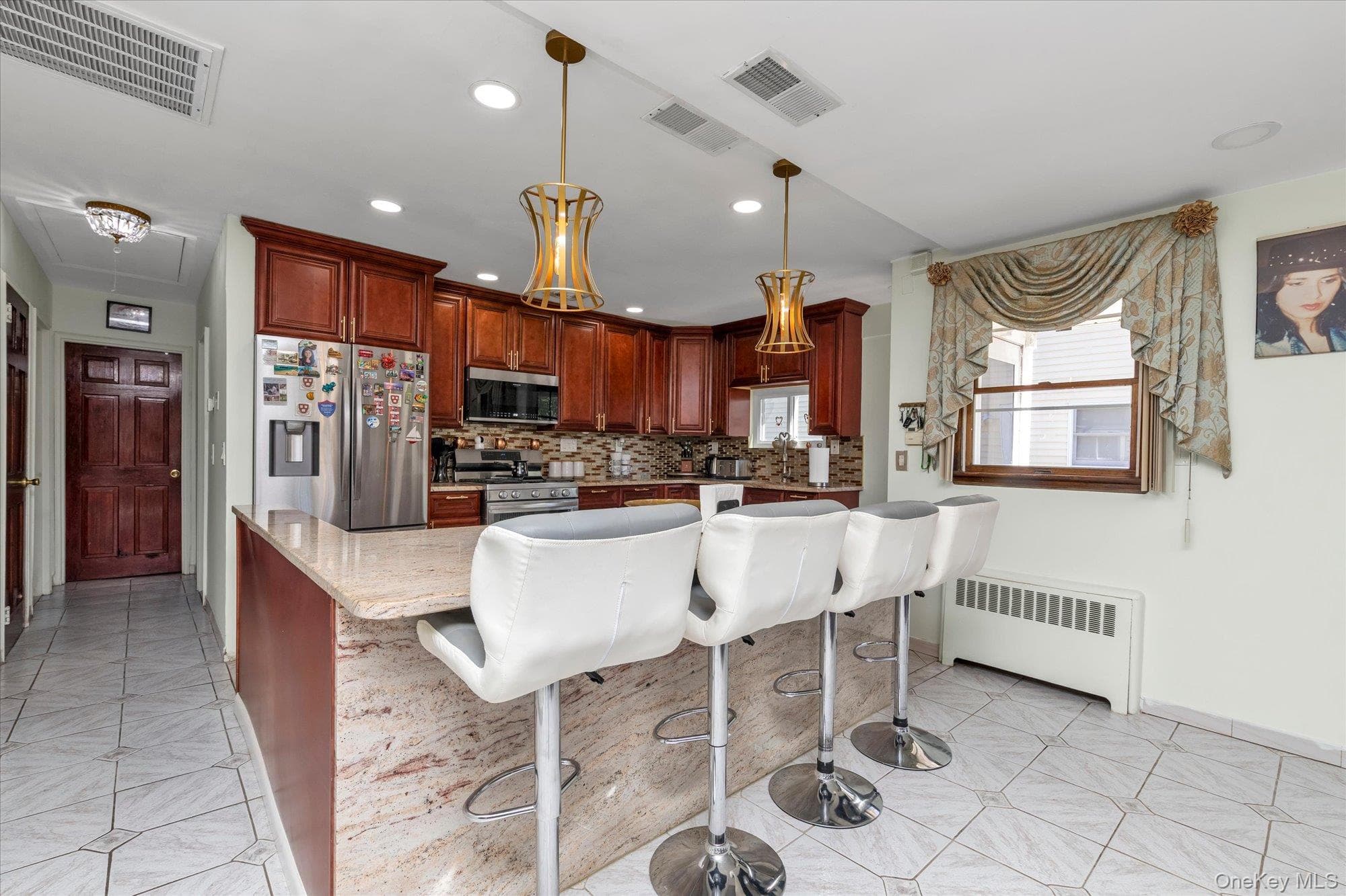 15 Hudson Avenue thumbnail 7
