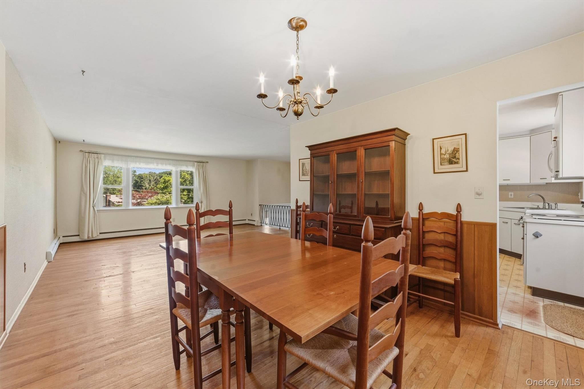 1753 Highbrook Street thumbnail 9