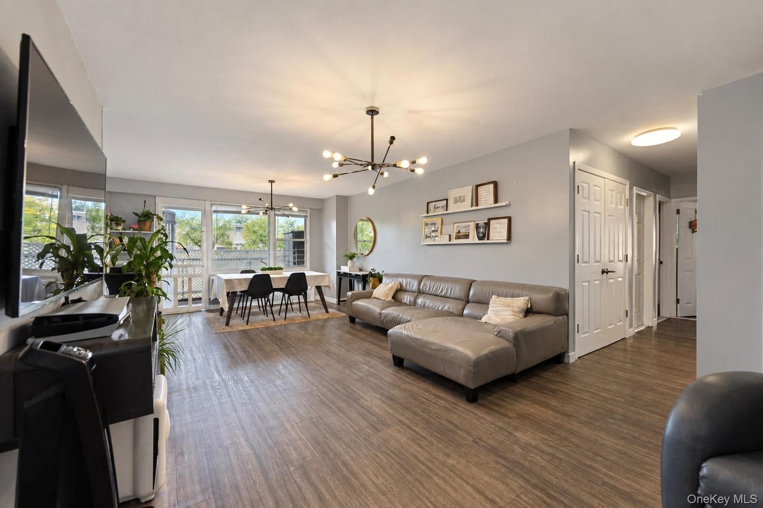 1841 Central Park Avenue Unit: 6N thumbnail 5