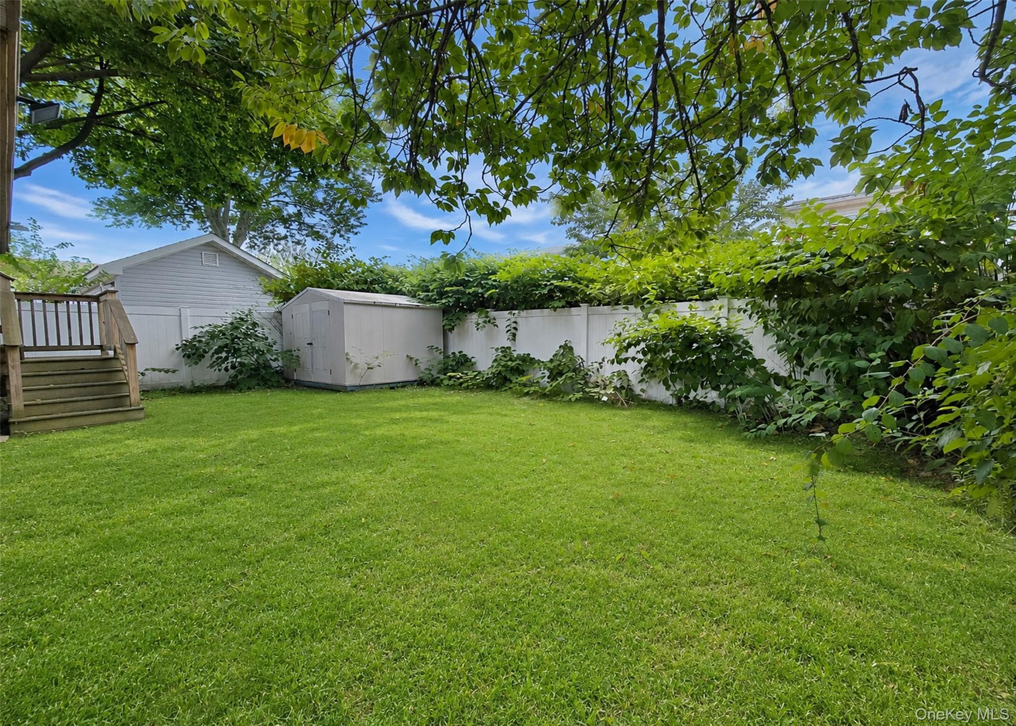 11 Farragut Avenue thumbnail 21