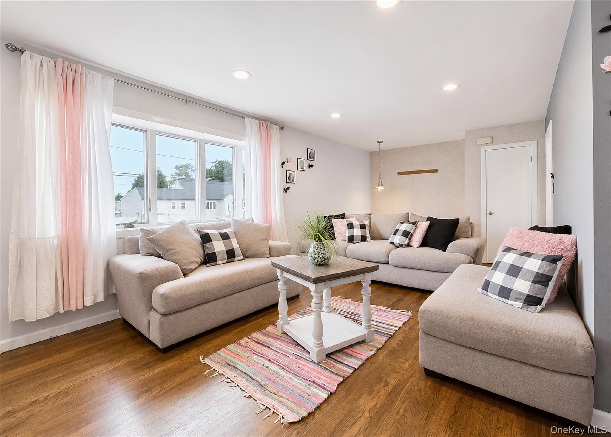 11 Farragut Avenue thumbnail 8
