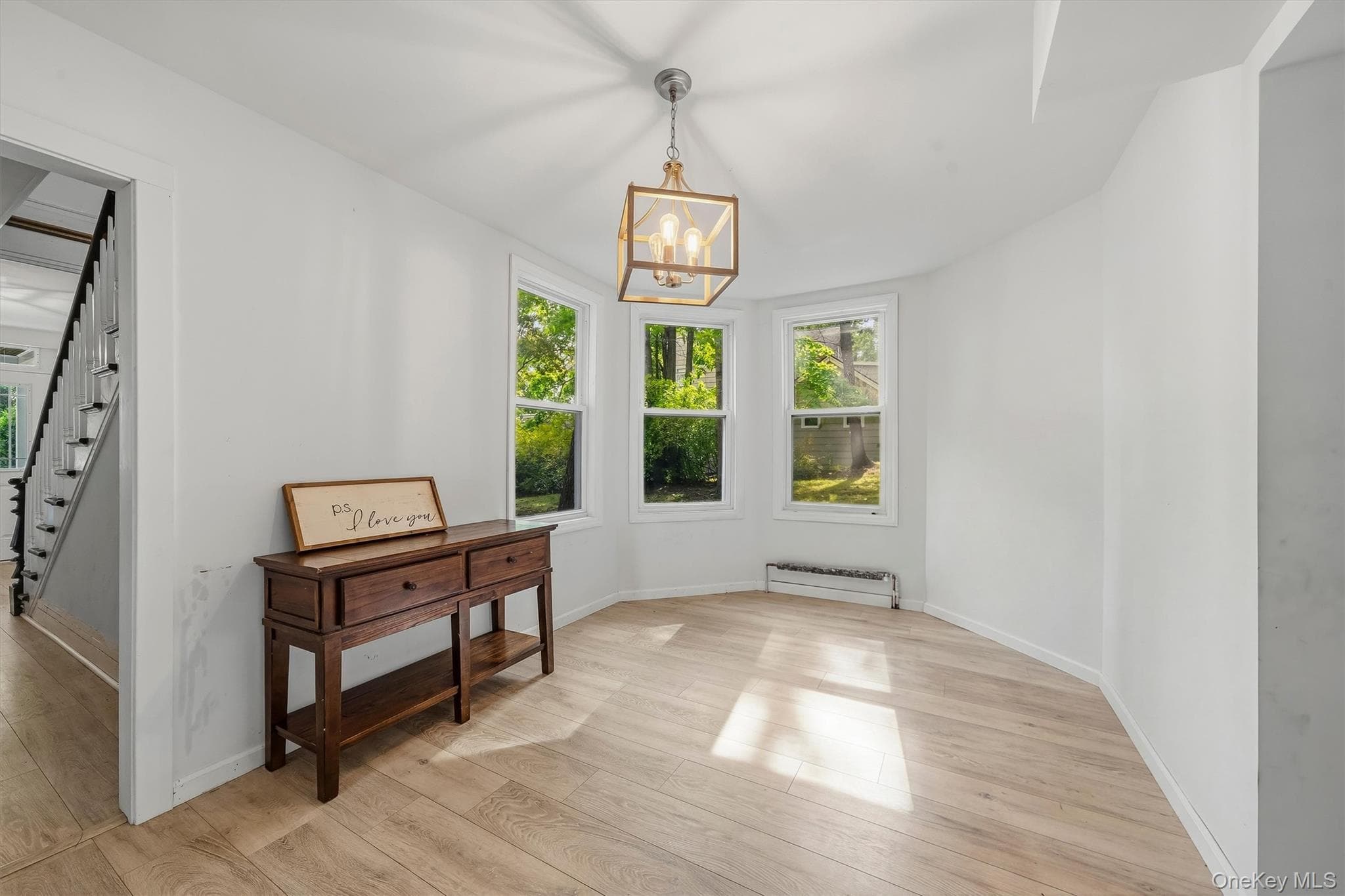 164 Greenwich Avenue thumbnail 15