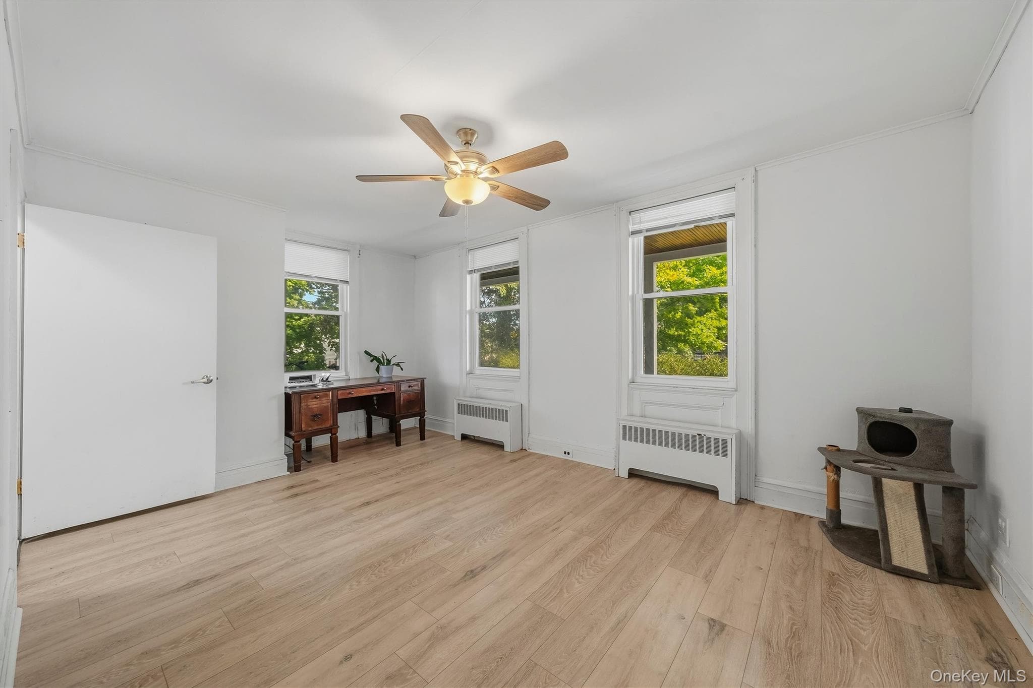 164 Greenwich Avenue thumbnail 8