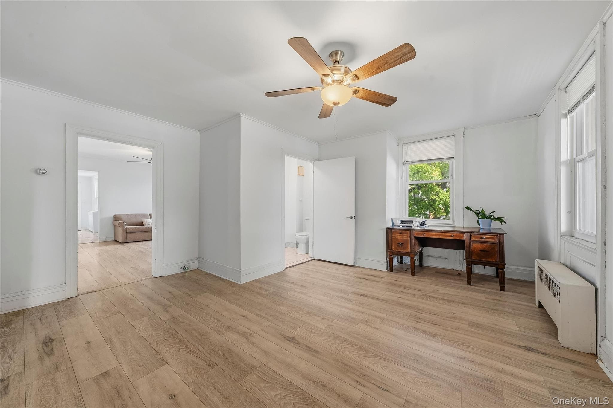 164 Greenwich Avenue thumbnail 5
