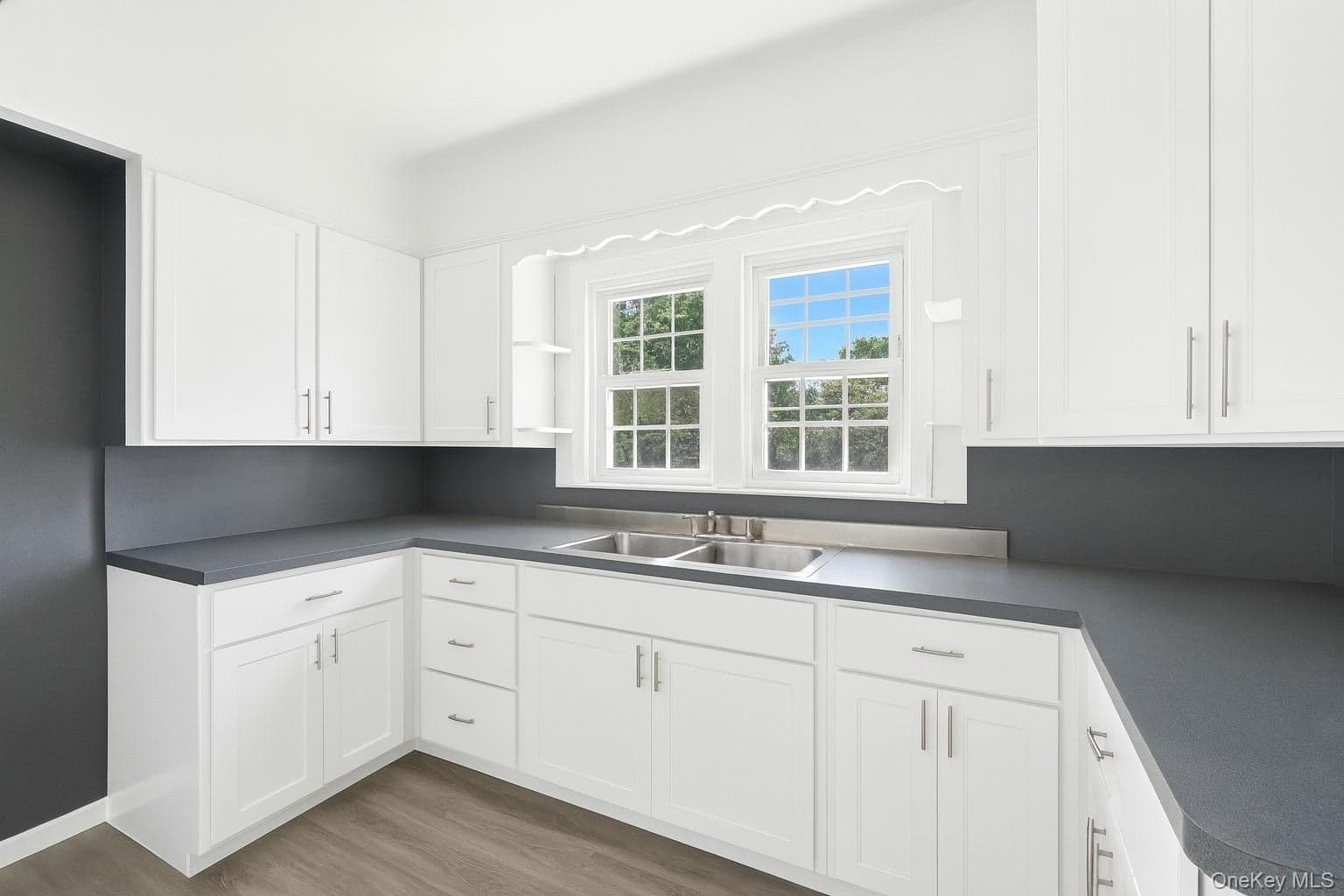 230 N Main Street thumbnail 18