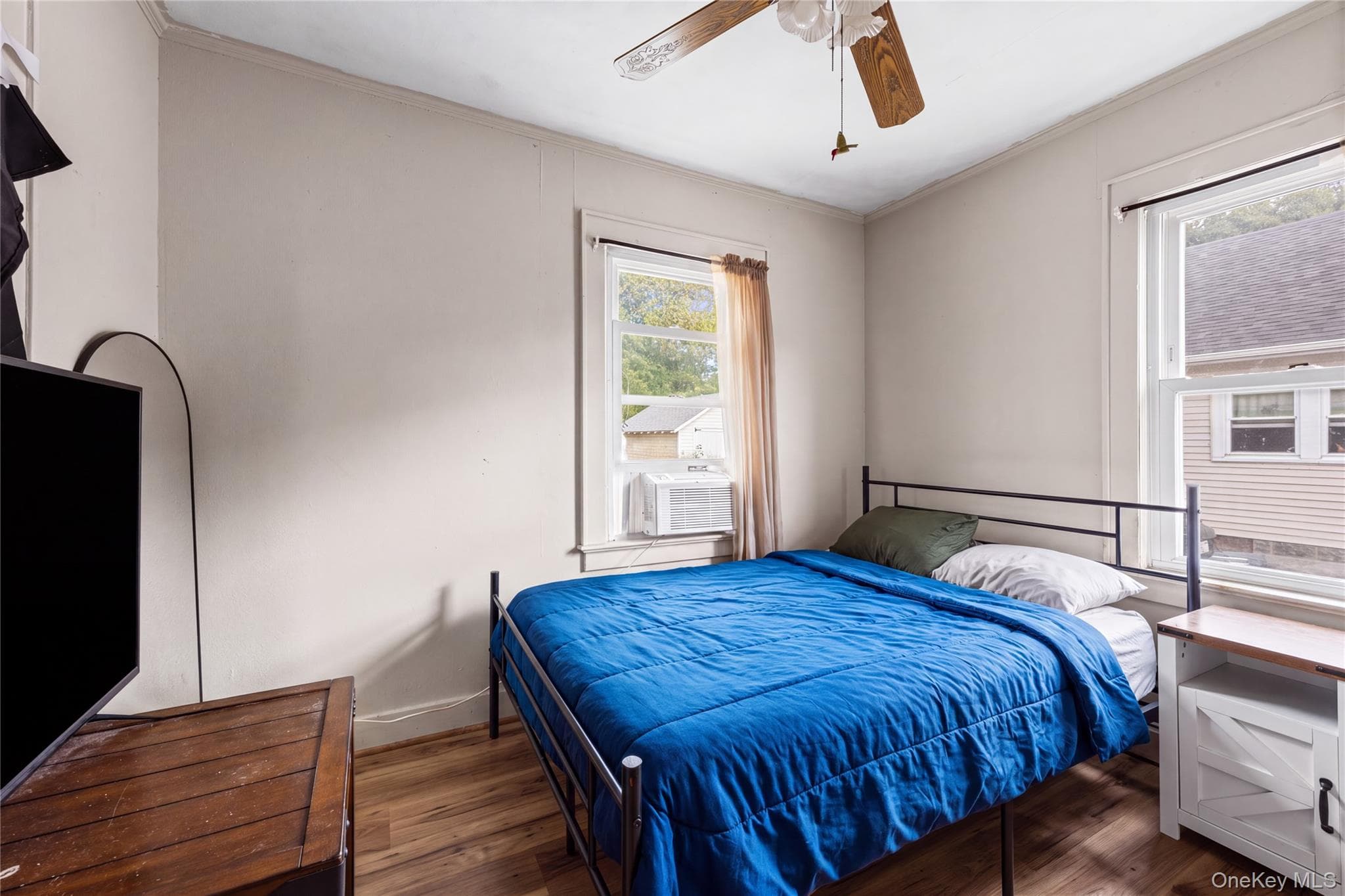 373 Oak Street thumbnail 20