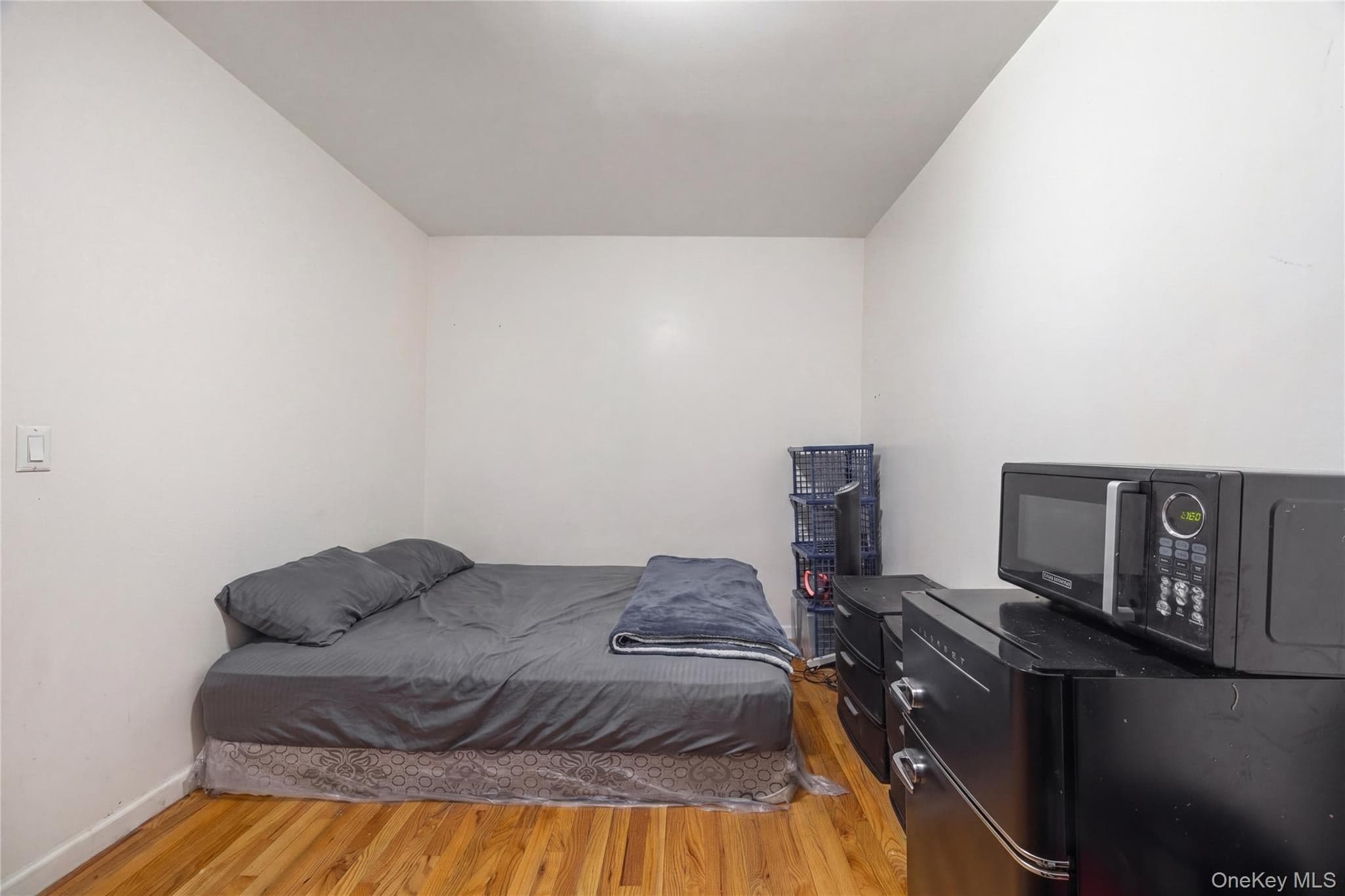 2410 Grand Avenue thumbnail 11