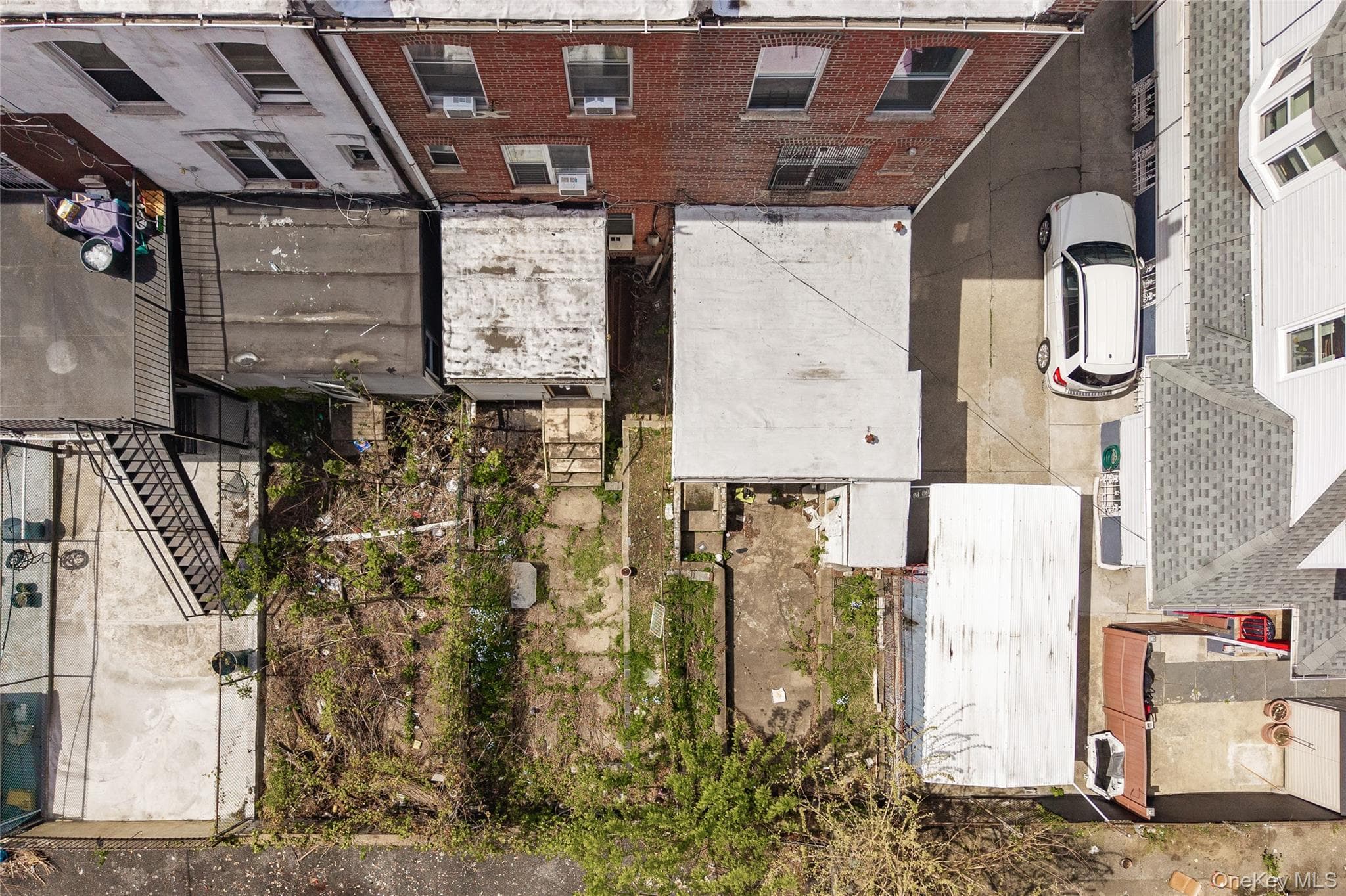 2410 Grand Avenue thumbnail 6