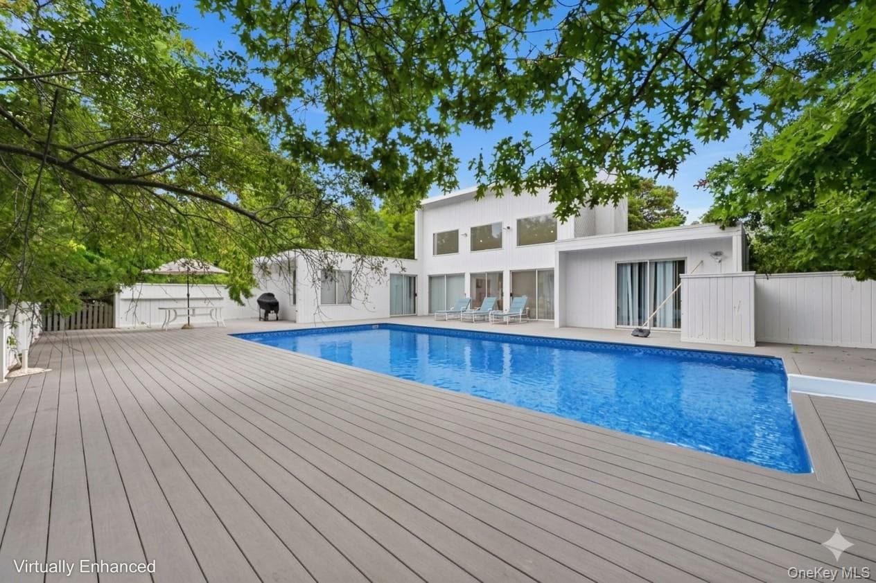 23 Deerfield Way photo 1