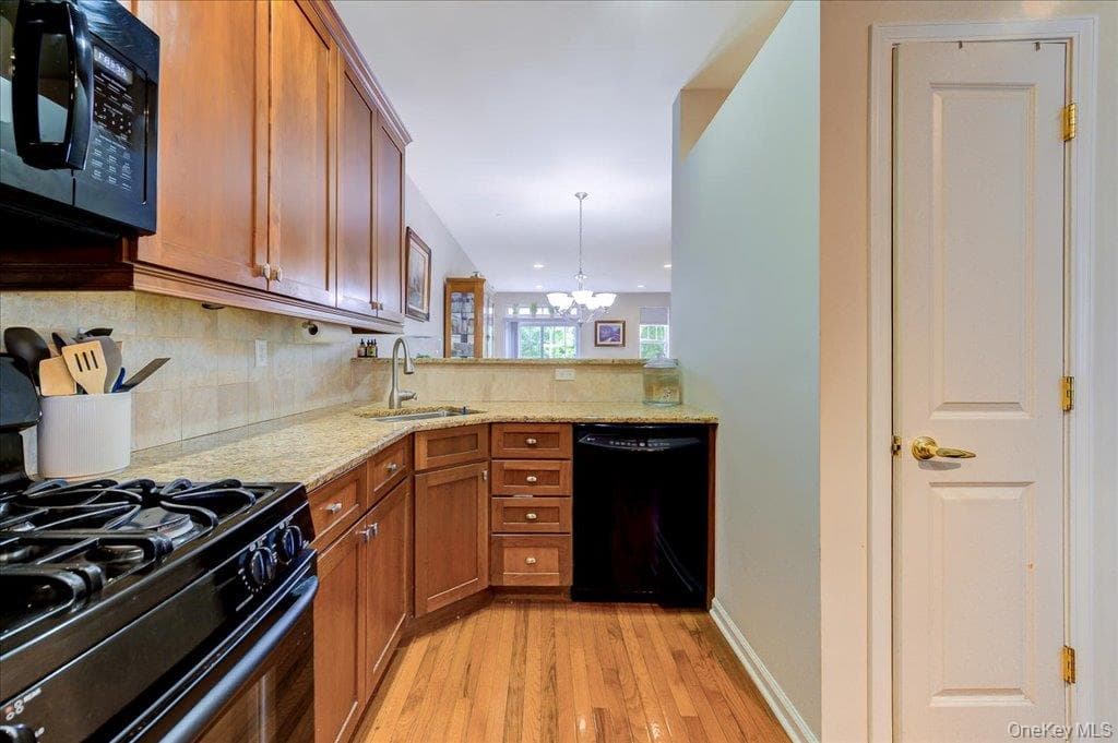 506 Southview Drive thumbnail 19