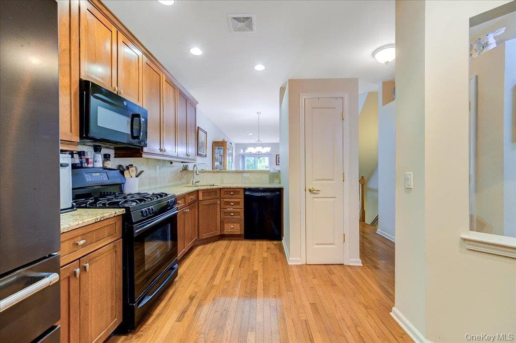 506 Southview Drive thumbnail 15