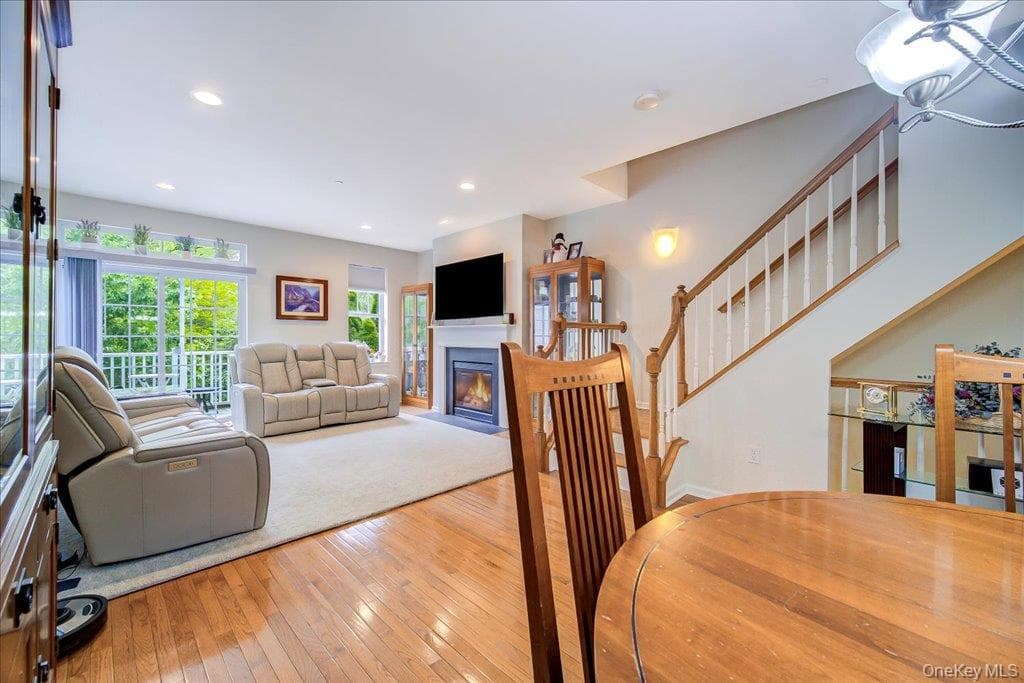 506 Southview Drive thumbnail 9